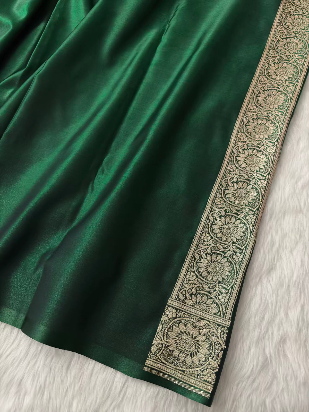 Botel Green Satin Silk Banarasi Saree Floral Swarna Latika Jaal