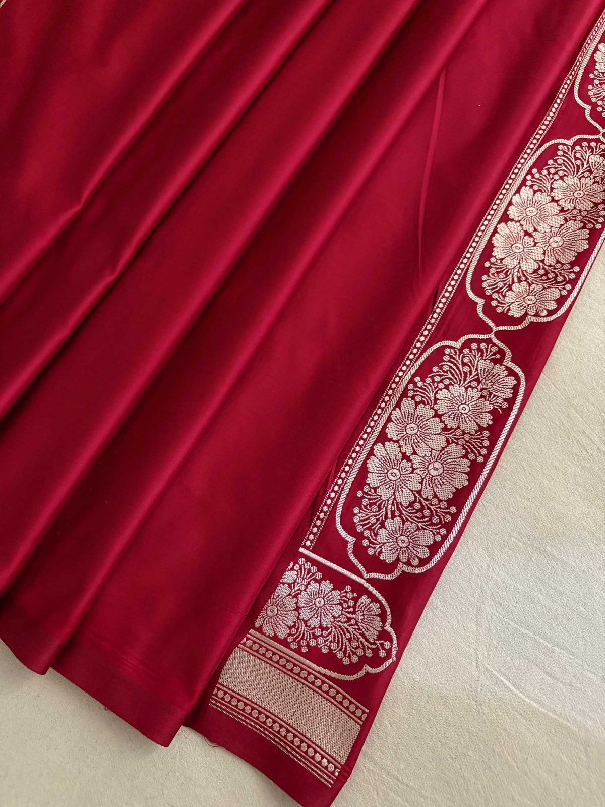 Peacock Shaded Soft Kataan Silk Banarasi Saree