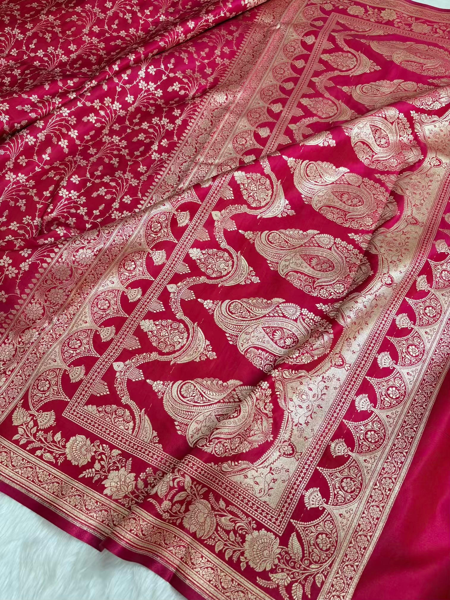 Heavy Jaal Satin Silk Banarasi Saree Botel Green Shades
