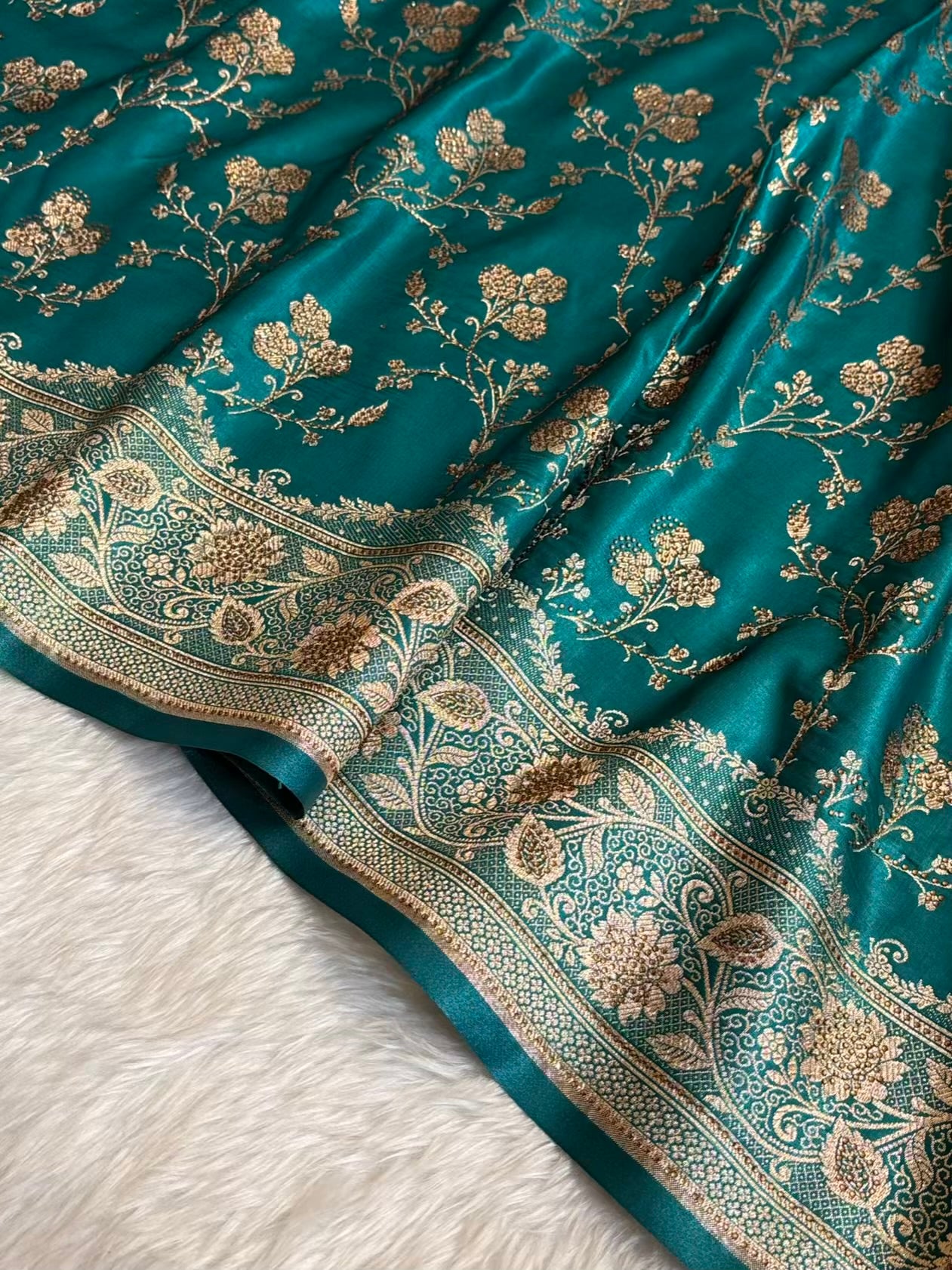 Rama Green With Swarovski Stone Work Jaal Pattern Satin Silk Saree