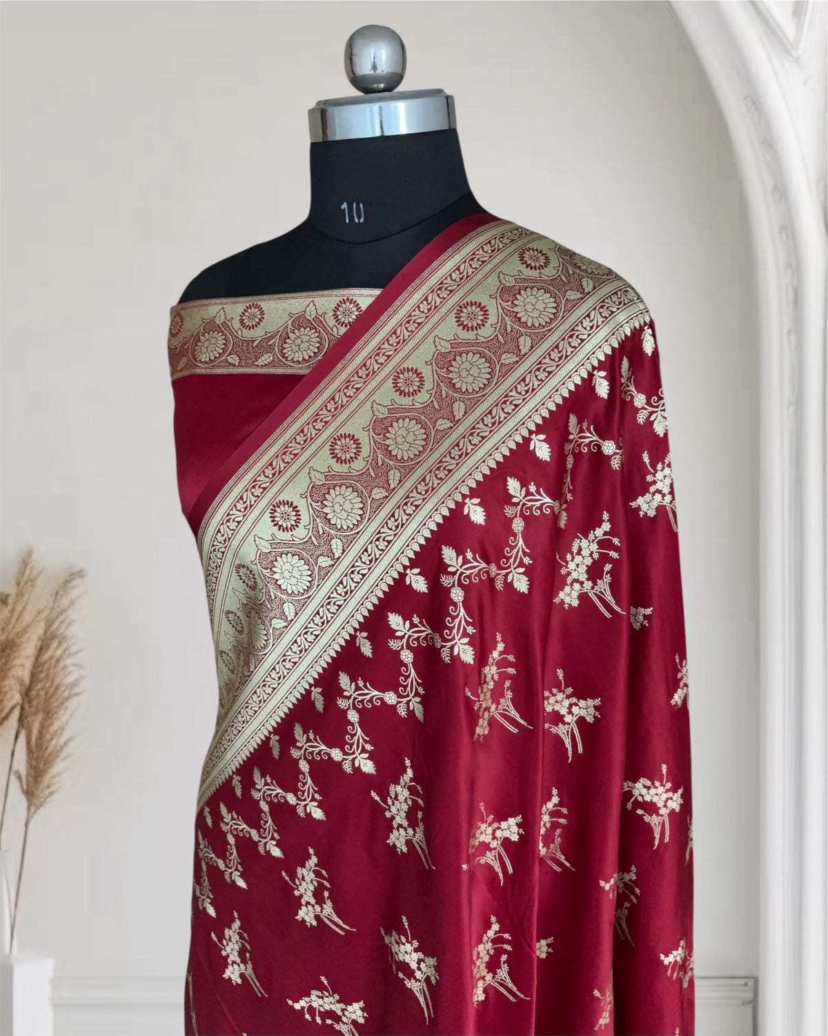 Maroon Soft Kataan Silk Banarasi Saree Light Gold Work