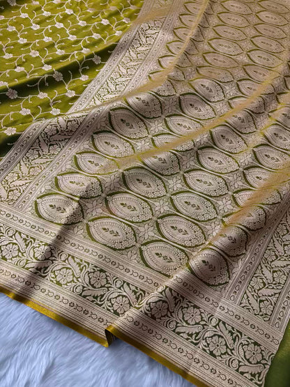 Mehdi Green Motif Jaal Satin Silk Banarasi saree
