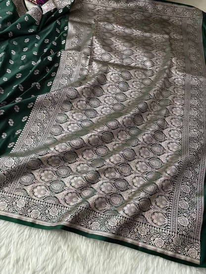 Deep Green Star Motif Soft Kataan Silk Banarasi Saree In Silver Zari