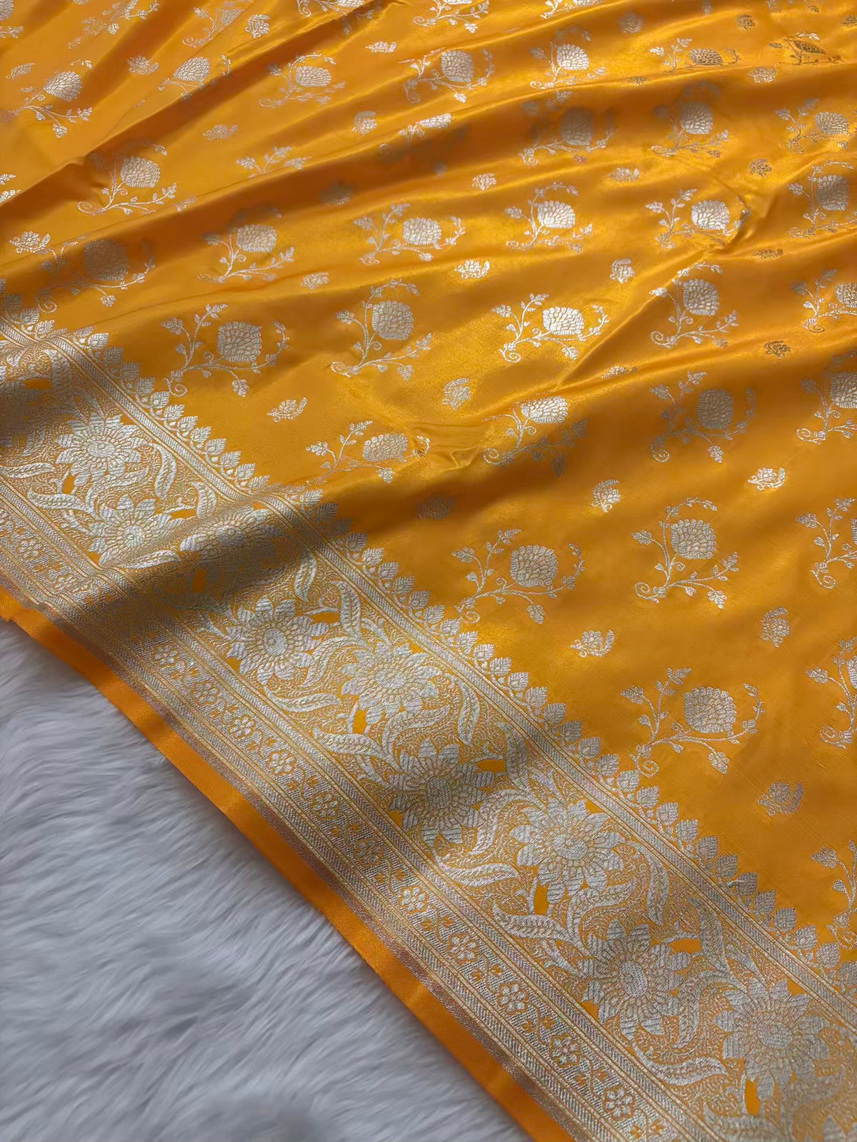 Yellow Floral Buti Satin Silk Banarasi Saree
