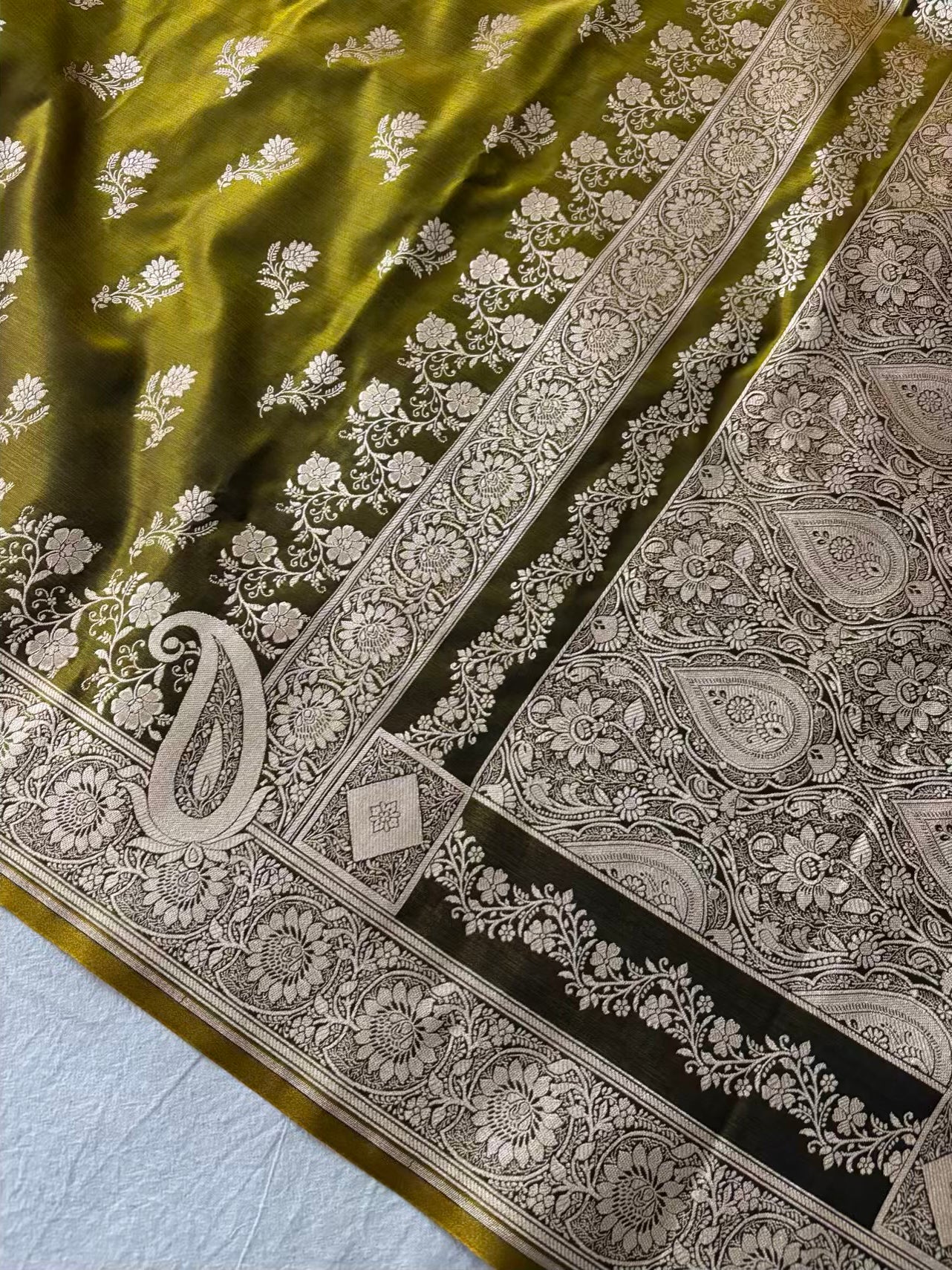 Mehdi Green Satin Silk Banarasi Fancy Saree