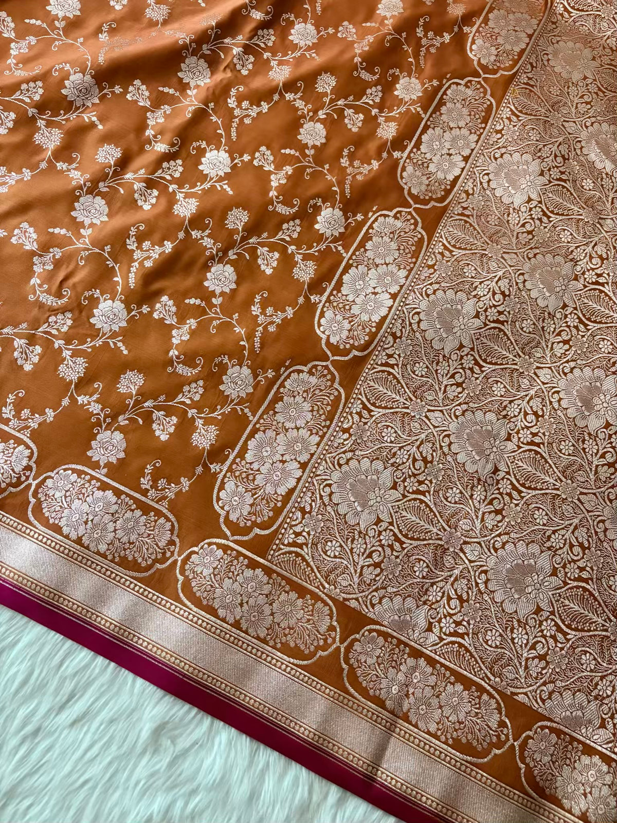 Tusser Soft Kataan Silk Banarasi Saree In Jaal Weaving