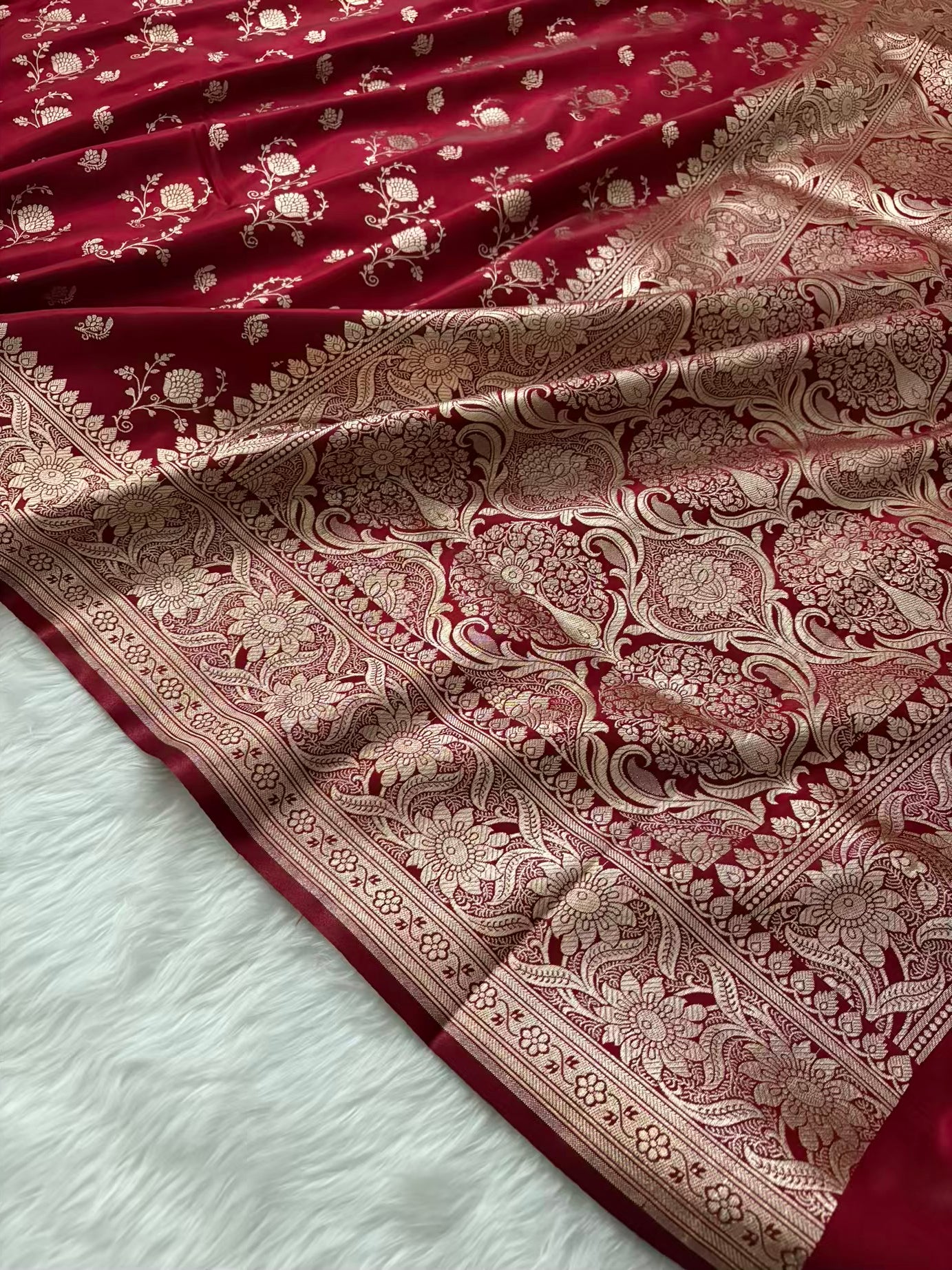 Maroon Floral Buti Satin Silk Banarasi Saree