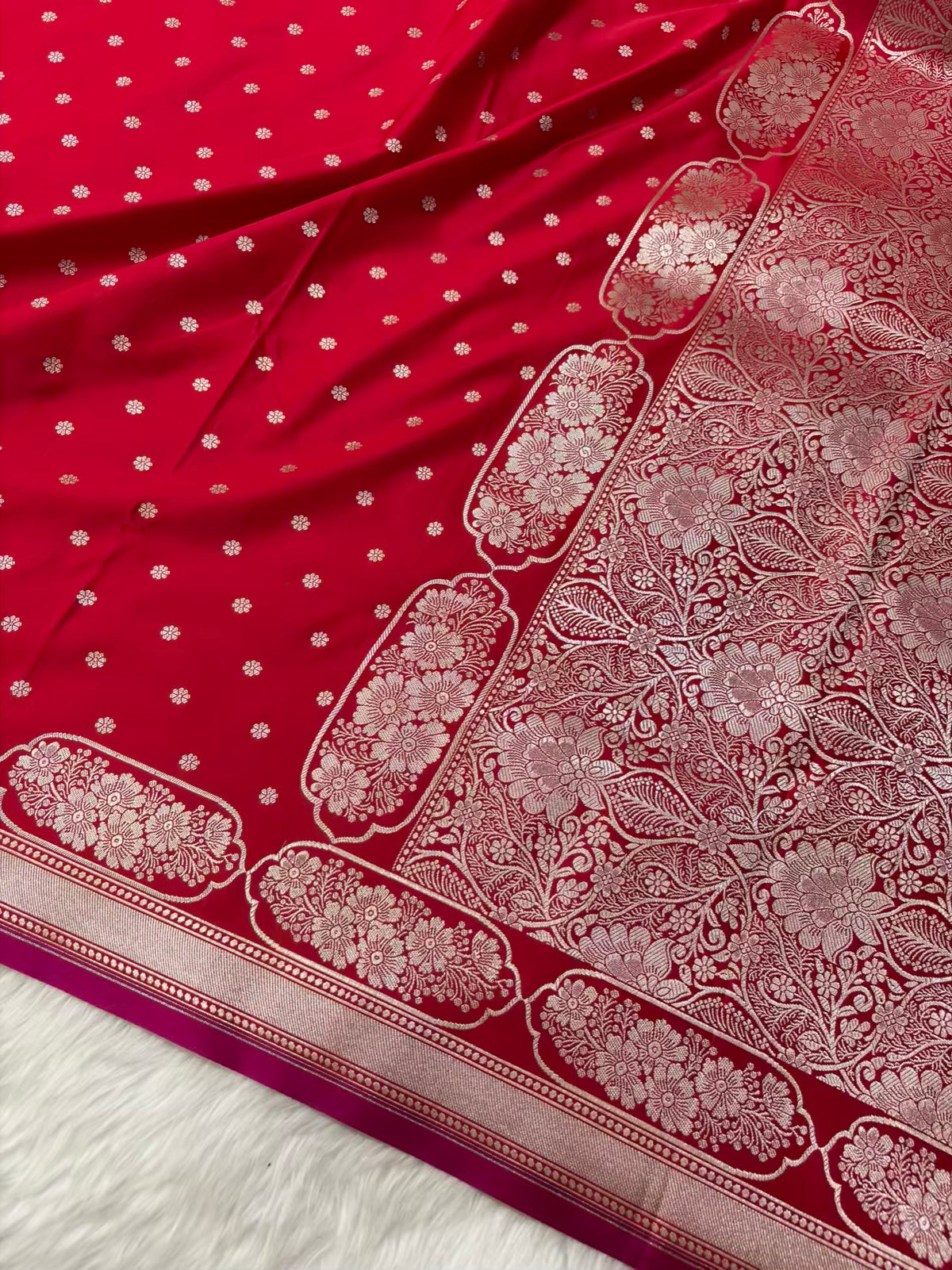 Red Soft Kataan Silk Banarasi Saree In Rose Gold Zari