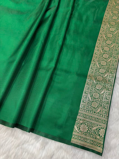 Pink & Green Satin Silk Banarasi Saree Tanchui Jaal