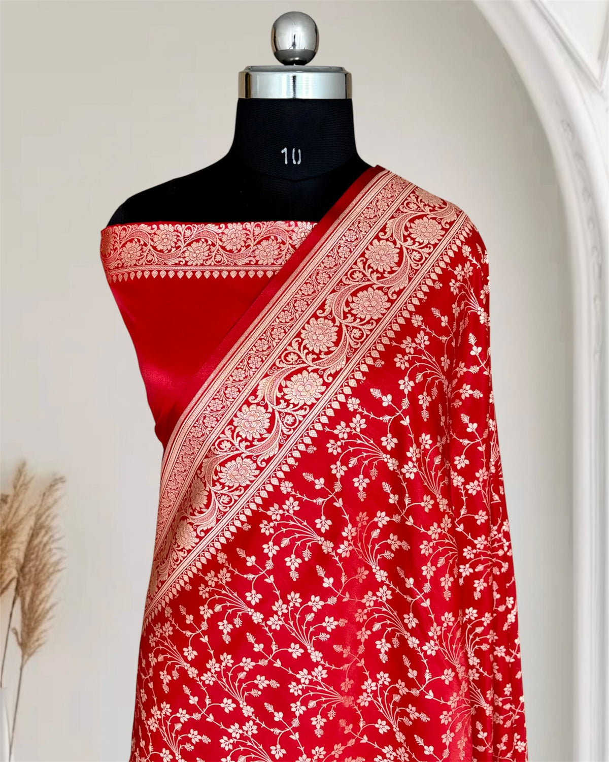 Heavy Jaal Satin Silk Banarasi Saree Red Shades