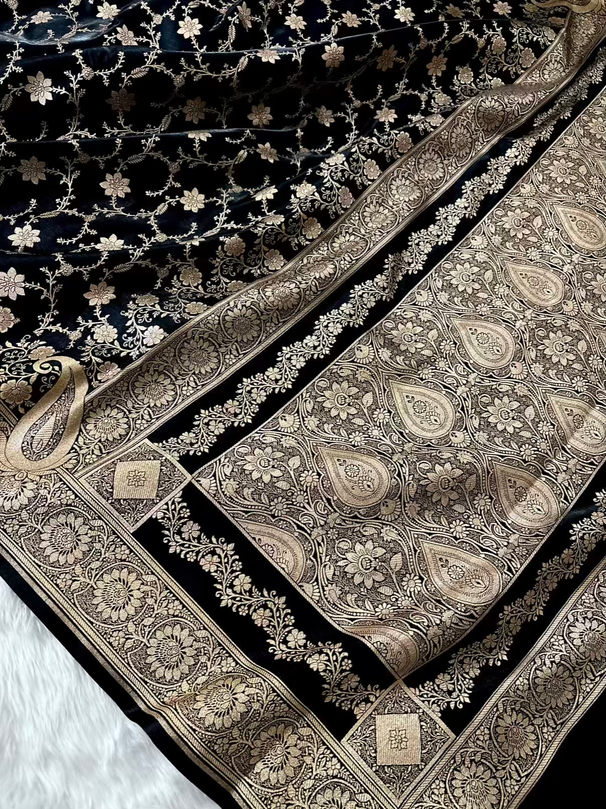 Black Beauty Satin Silk Banarasi Saree Swarna Latika Jaal