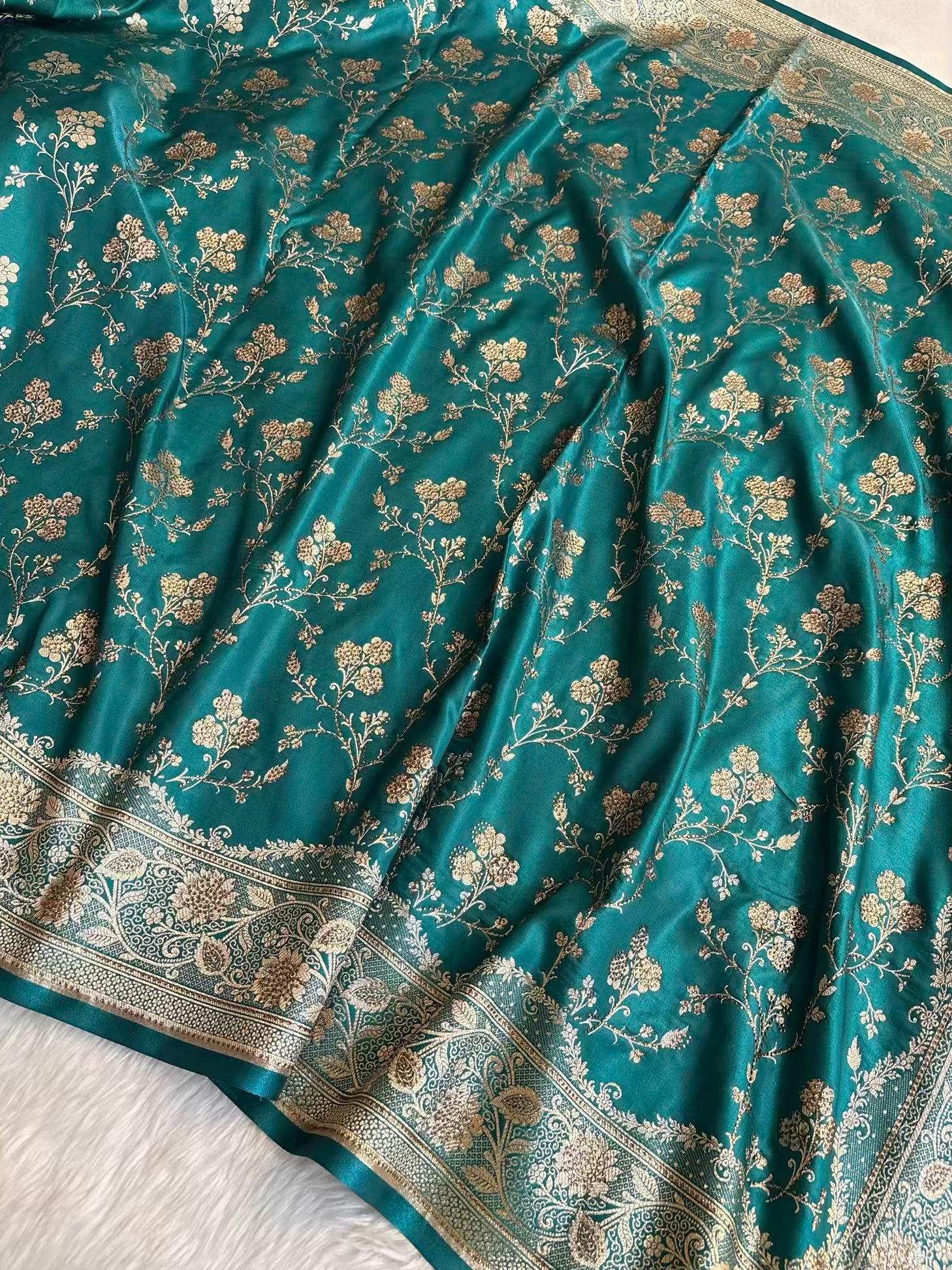 Rama Green With Swarovski Stone Work Jaal Pattern Satin Silk Saree