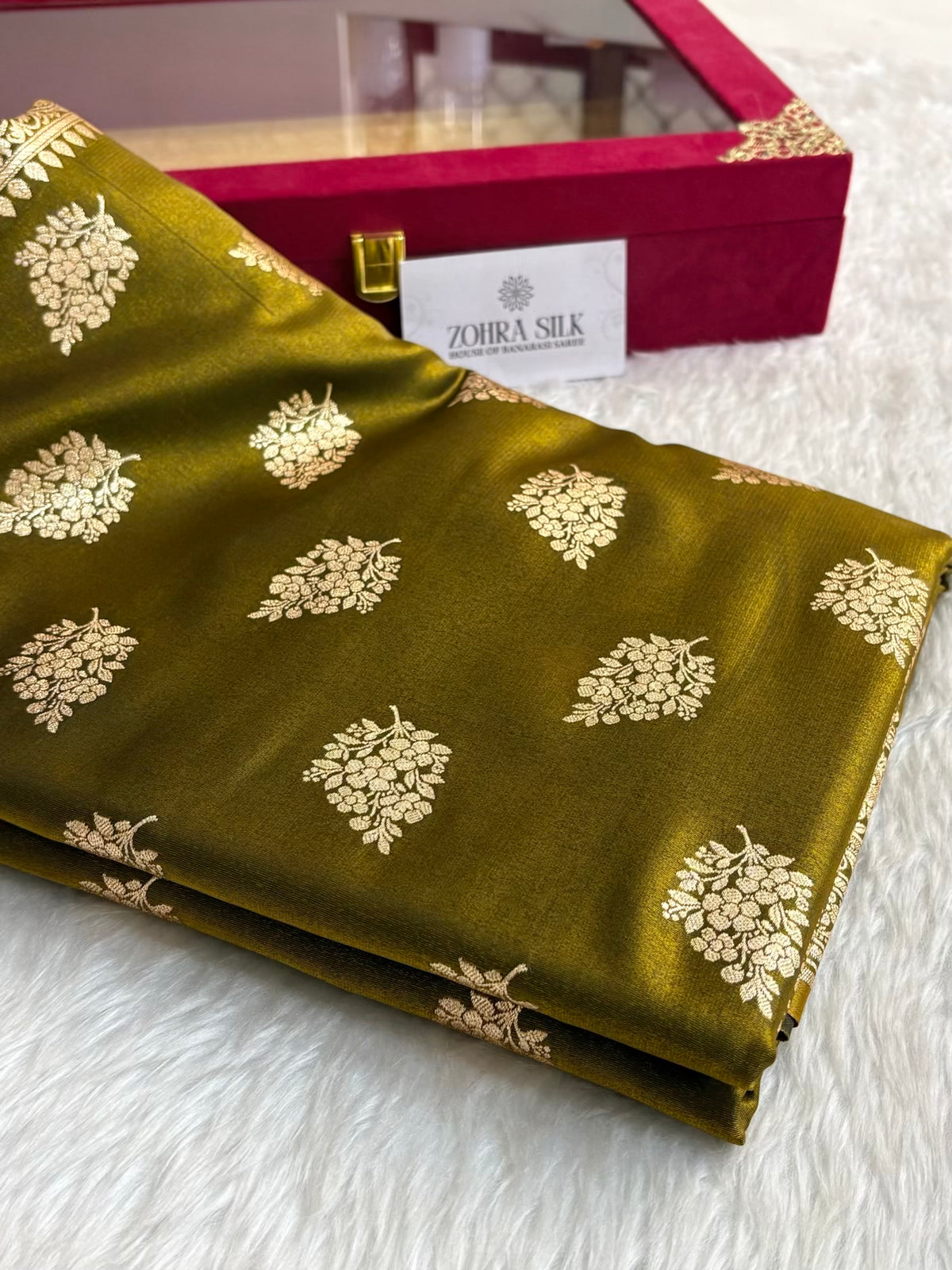 Mehdi Green Shaded New Motif Satin Silk Banarasi Saree