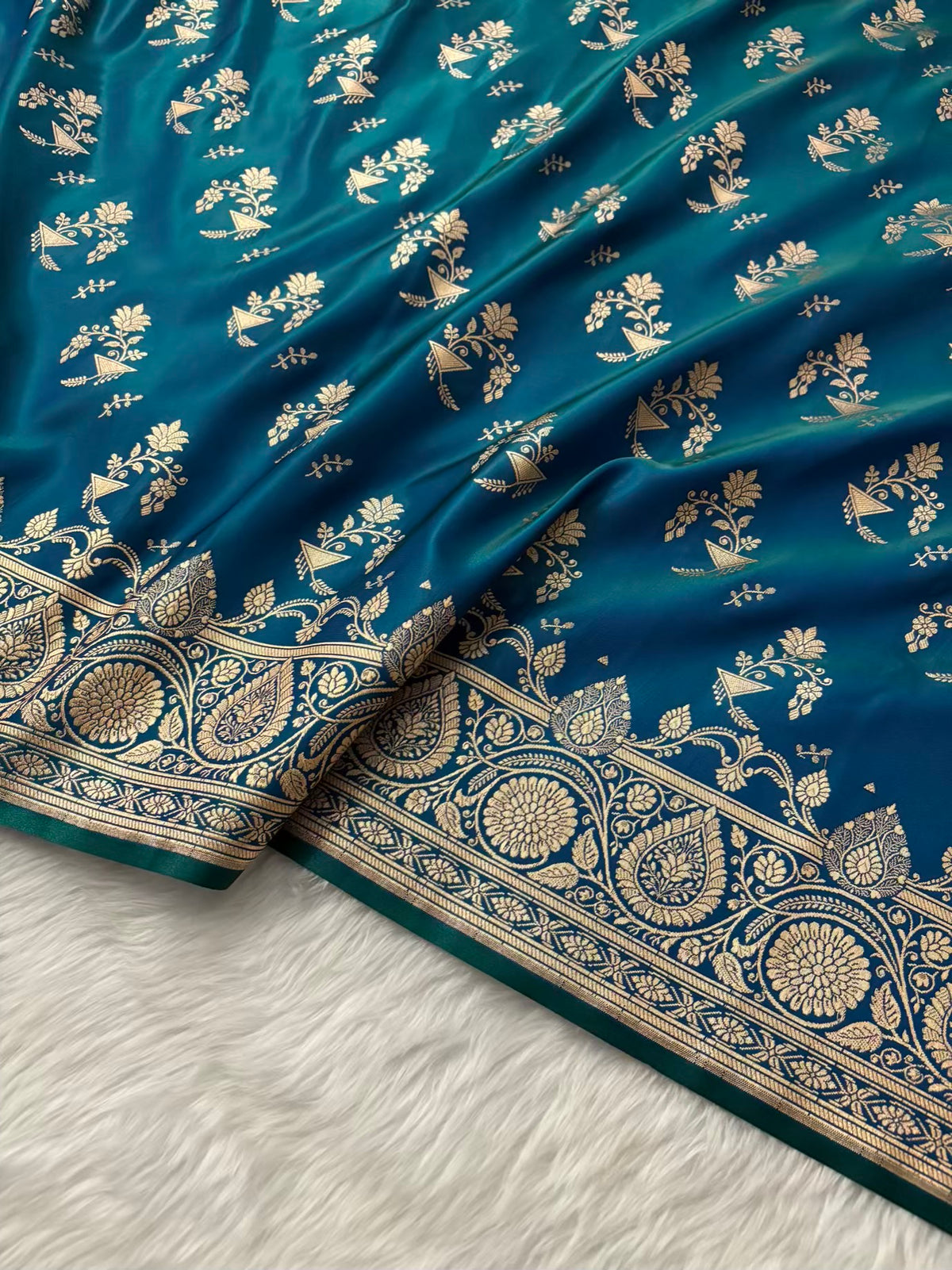 Peacock Shaded Fancy Motif Satin Silk Banarasi Saree