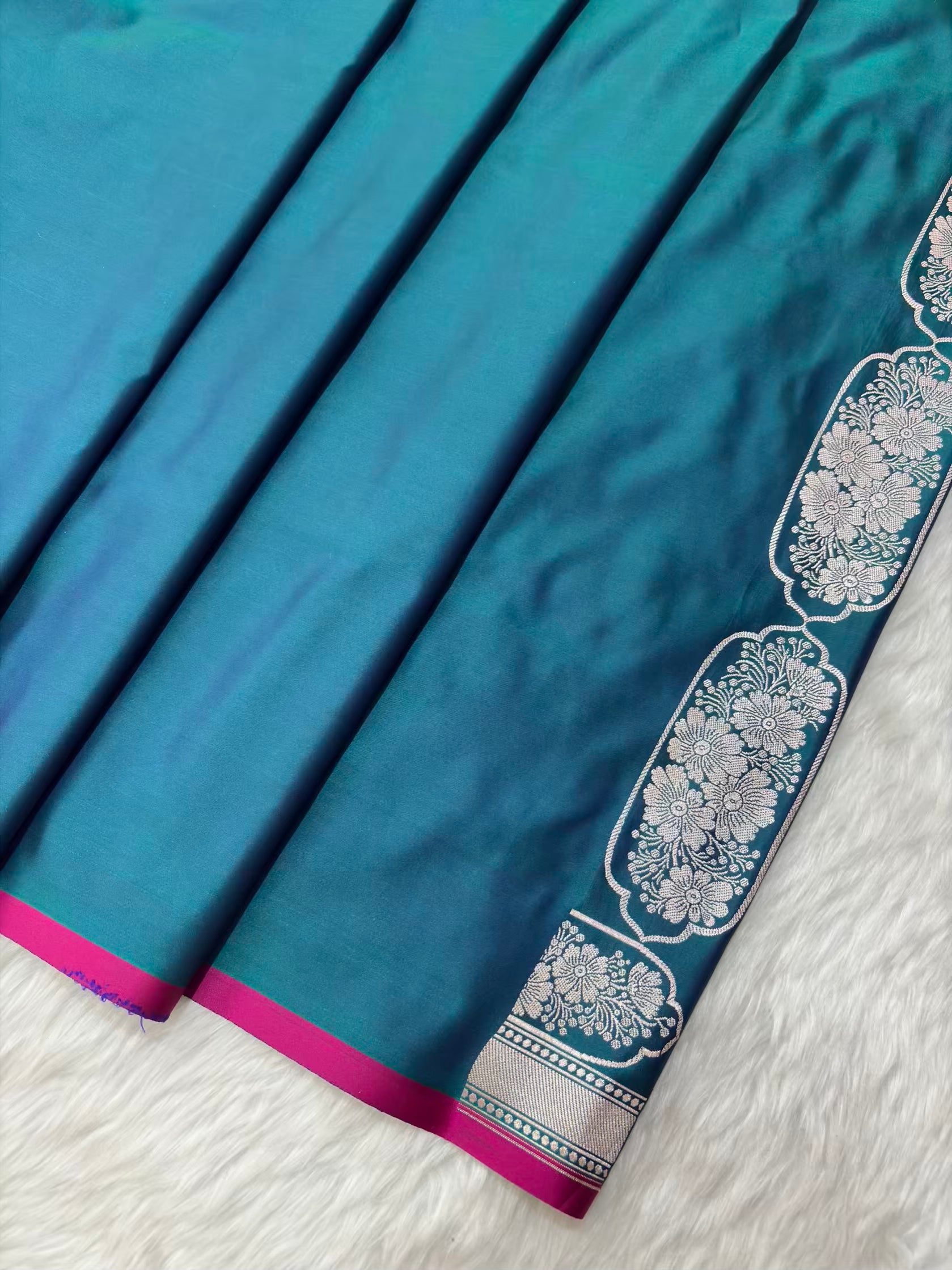 Dhup Cha Soft Kataan Silk Banarasi Saree In Rose Gold Zari