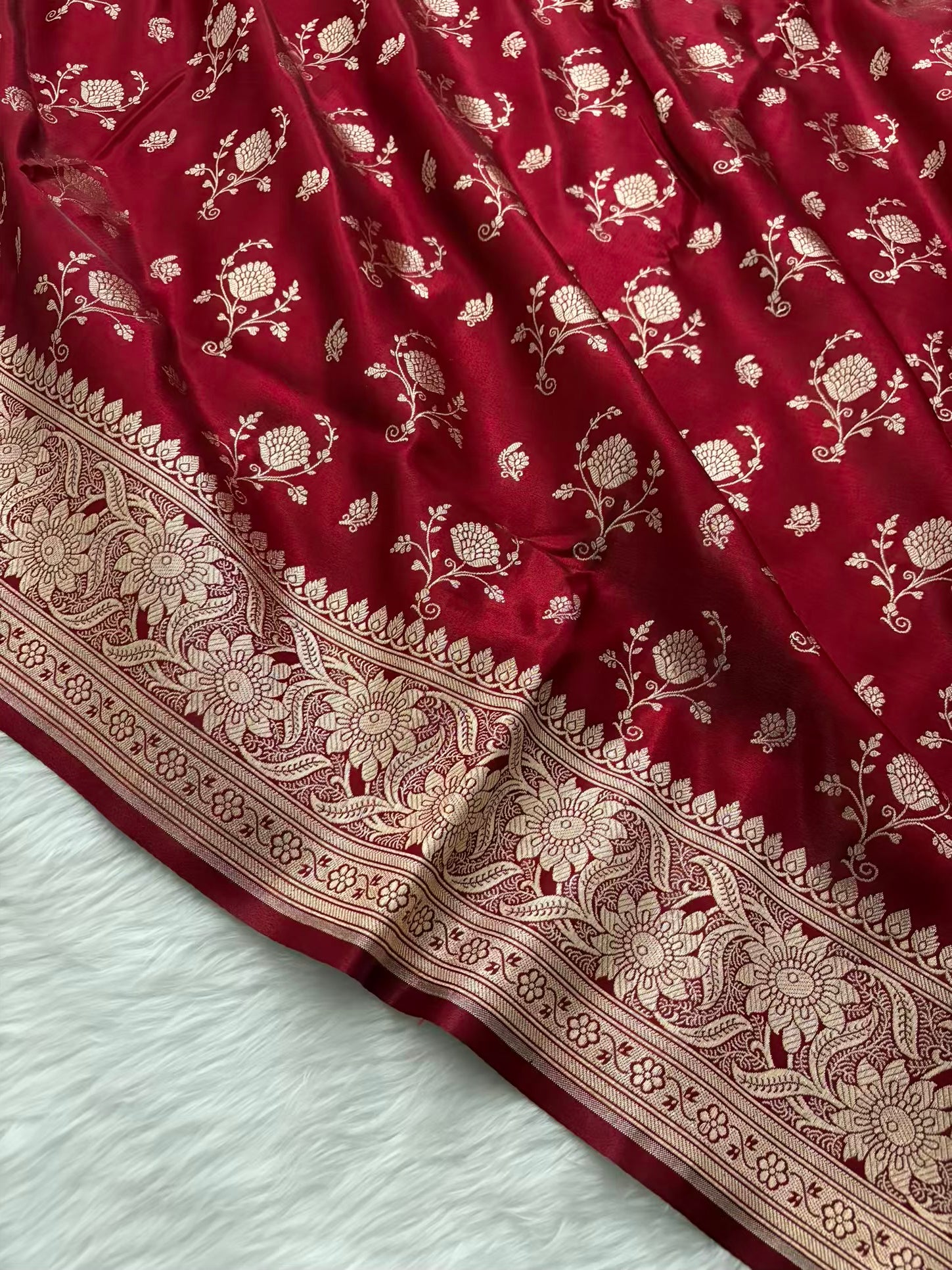 Maroon Floral Buti Satin Silk Banarasi Saree