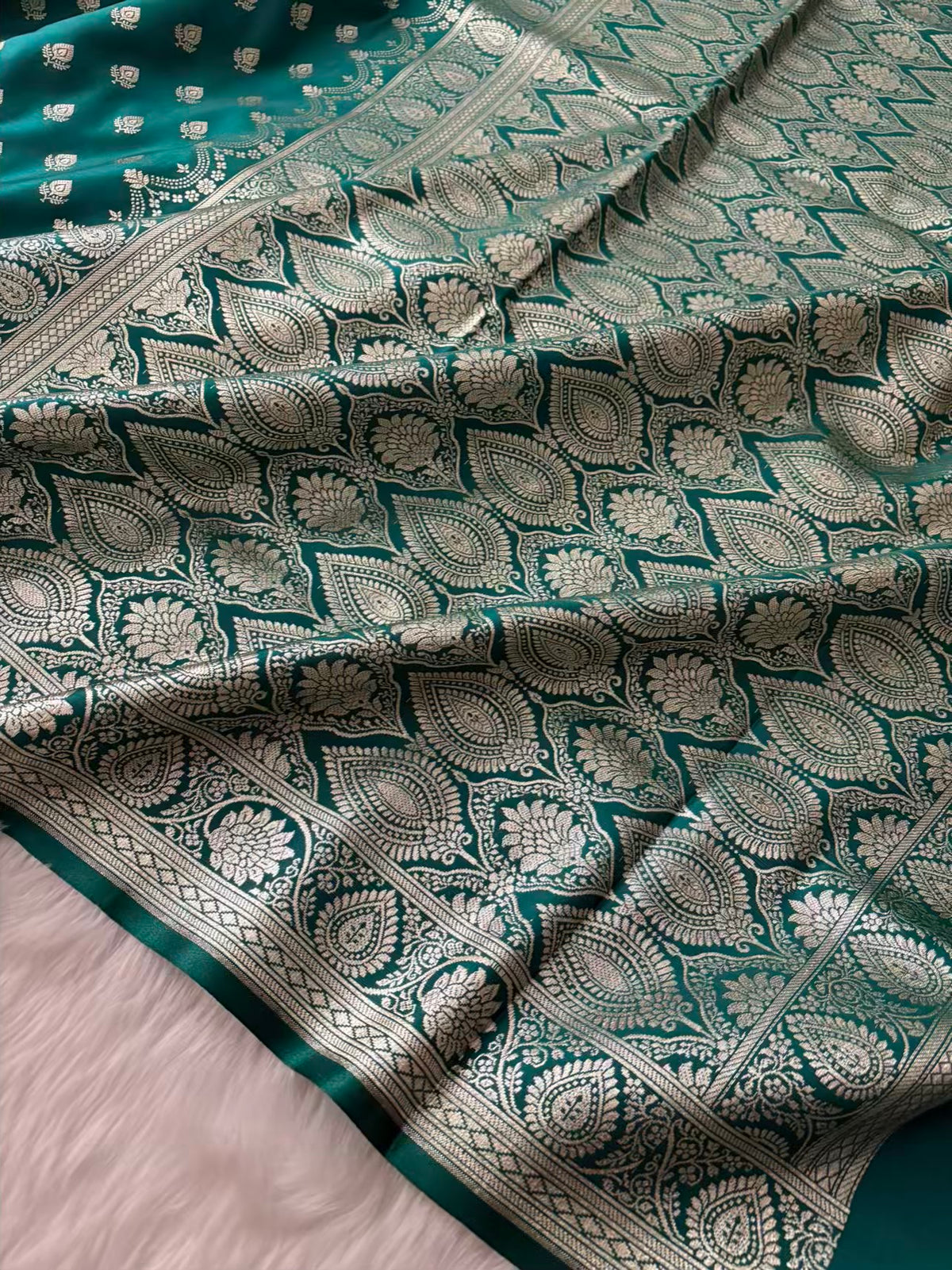 Rama Green Satin Silk Banarasi Saree Silver Motif