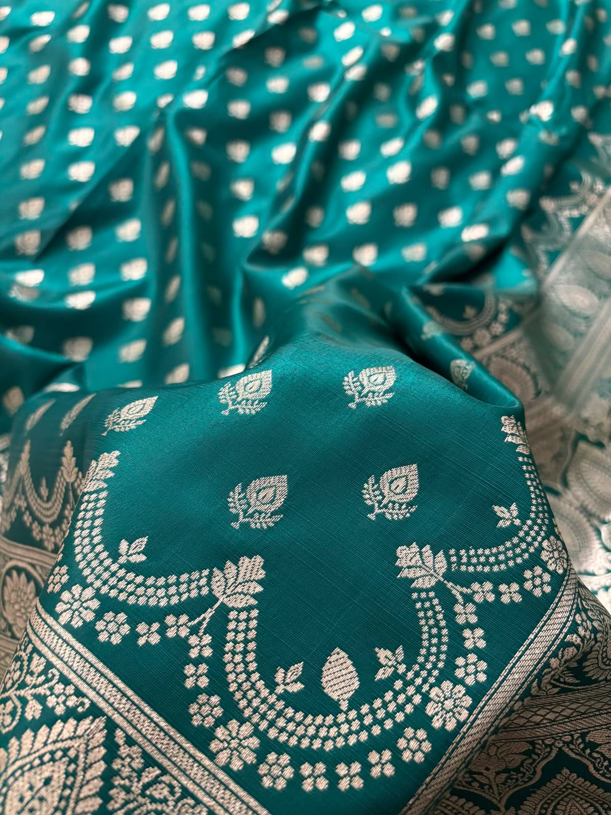 Rama Green Satin Silk Banarasi Saree Silver Motif