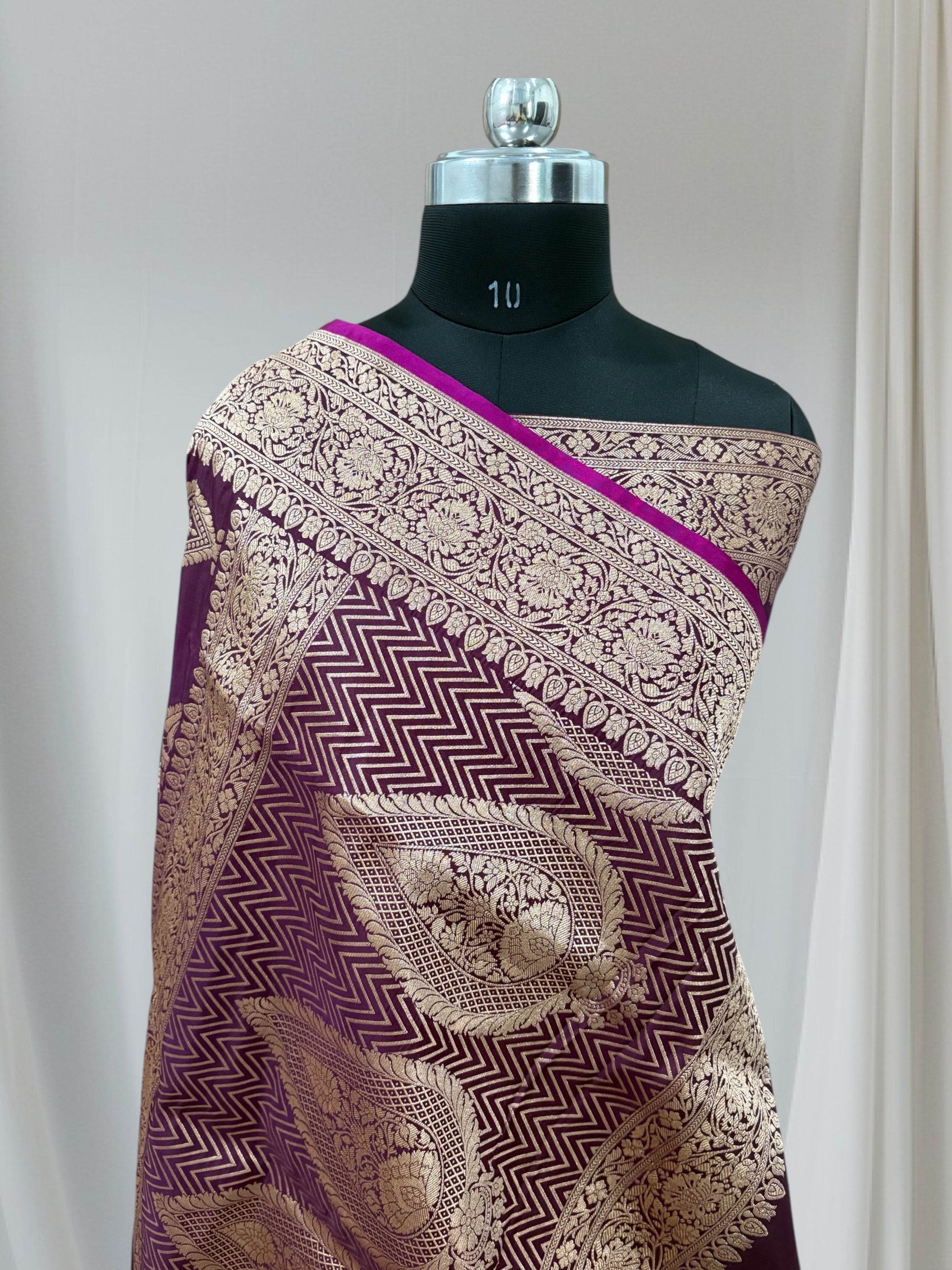 Garnet Kairi Buti Pure Kataan Silk Banarasi Saree - Zohra Silk