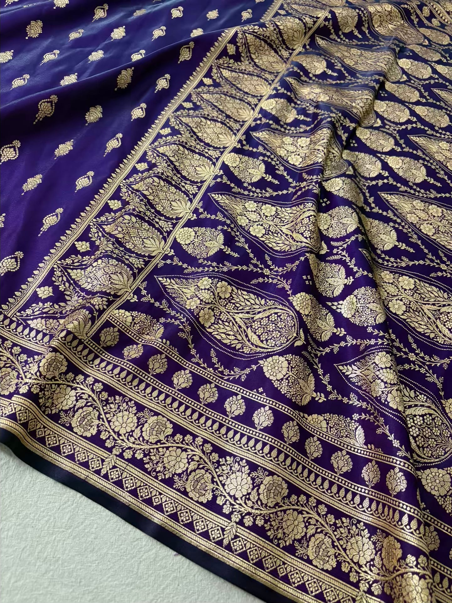 Baigni Satin Silk Banarasi Saree