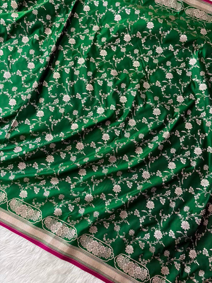 Green Soft Kataan Silk Banarasi Saree In Jaal Weaving