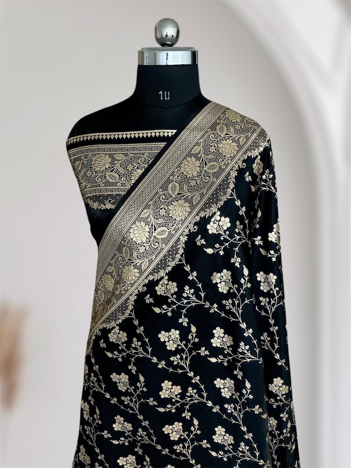 Black Beauty Satin Silk Banarasi Saree Floral Jaal