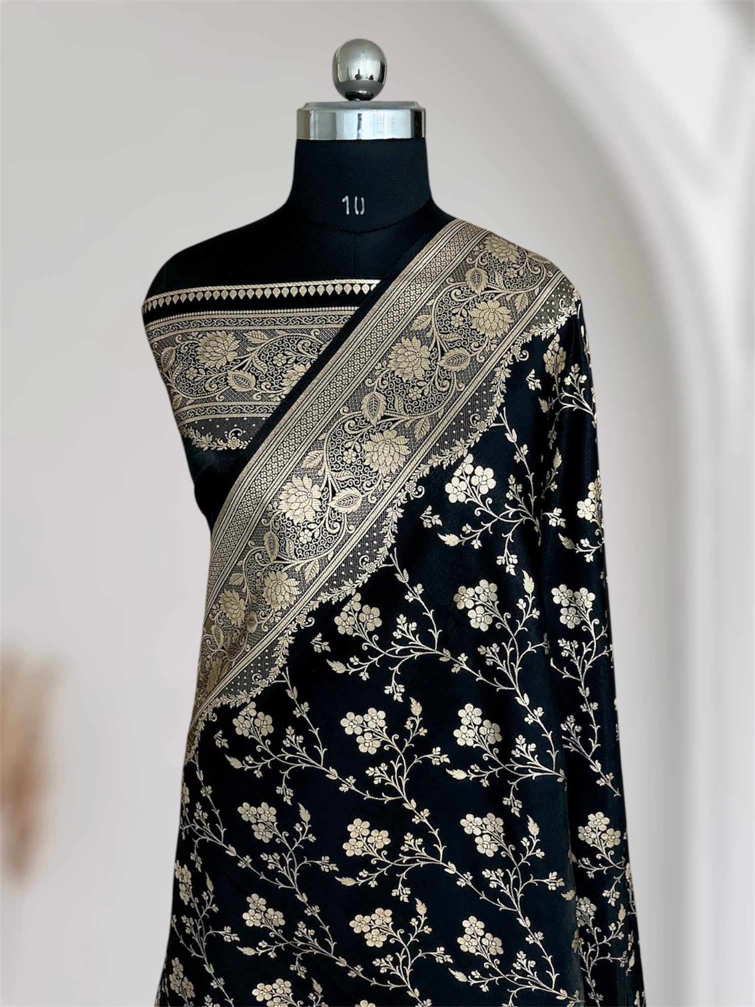 Black Beauty Satin Silk Banarasi Saree Floral Jaal