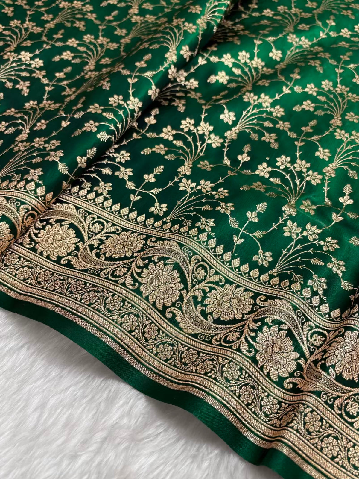 Heavy Jaal Satin Silk Banarasi Saree Botel Green Shades