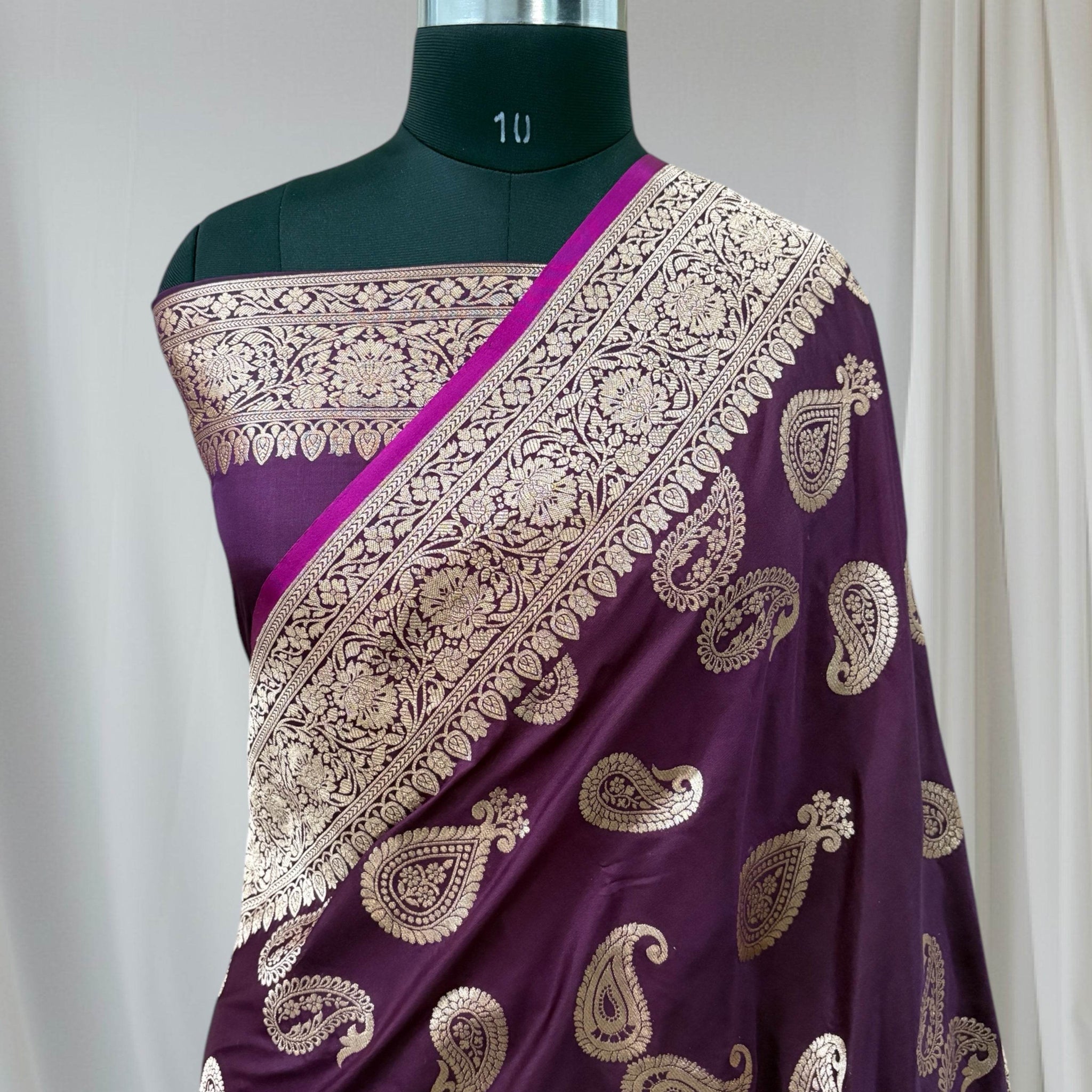 Garnet Kairi Buti Pure Kataan Silk Banarasi Saree - Zohra Silk