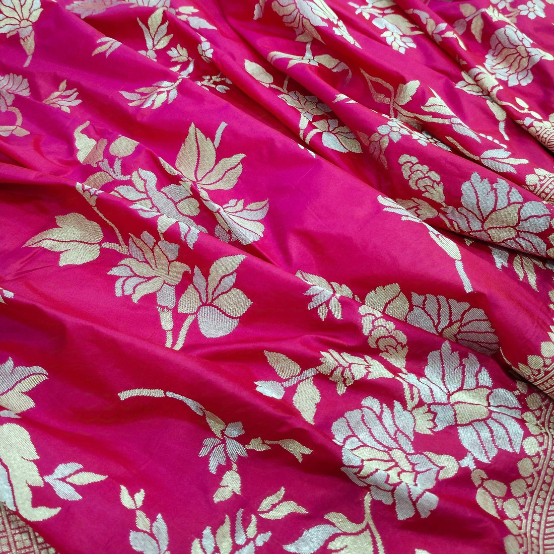 Pink with Red Tone Zari Work Pure Silk Banarasi Saree - Zohra Silk