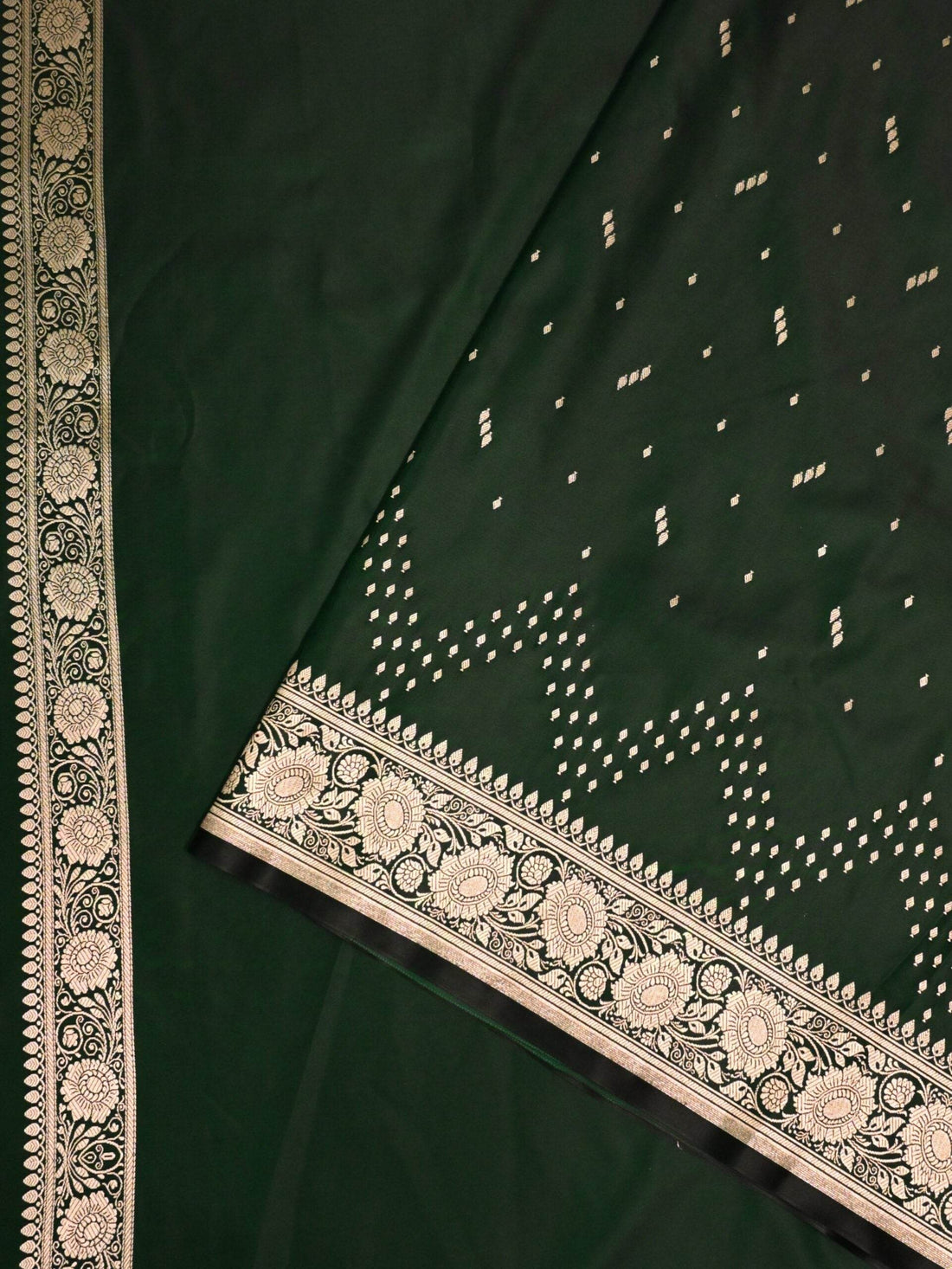 Mughal Green Premium Zari Work Fancy Satin Silk Banarasi Saare - Zohra Silk