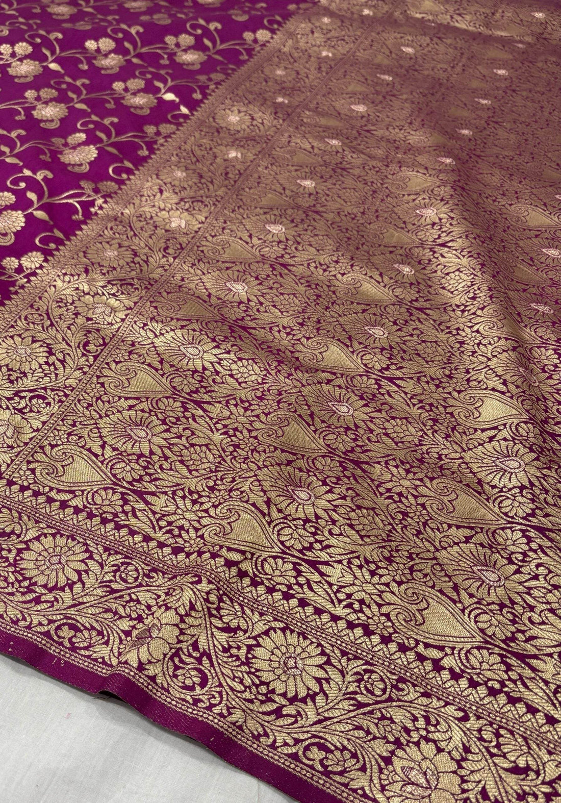 Light Wine Golden Zari Flower Jaal Banarasi Saree - Zohra Silk