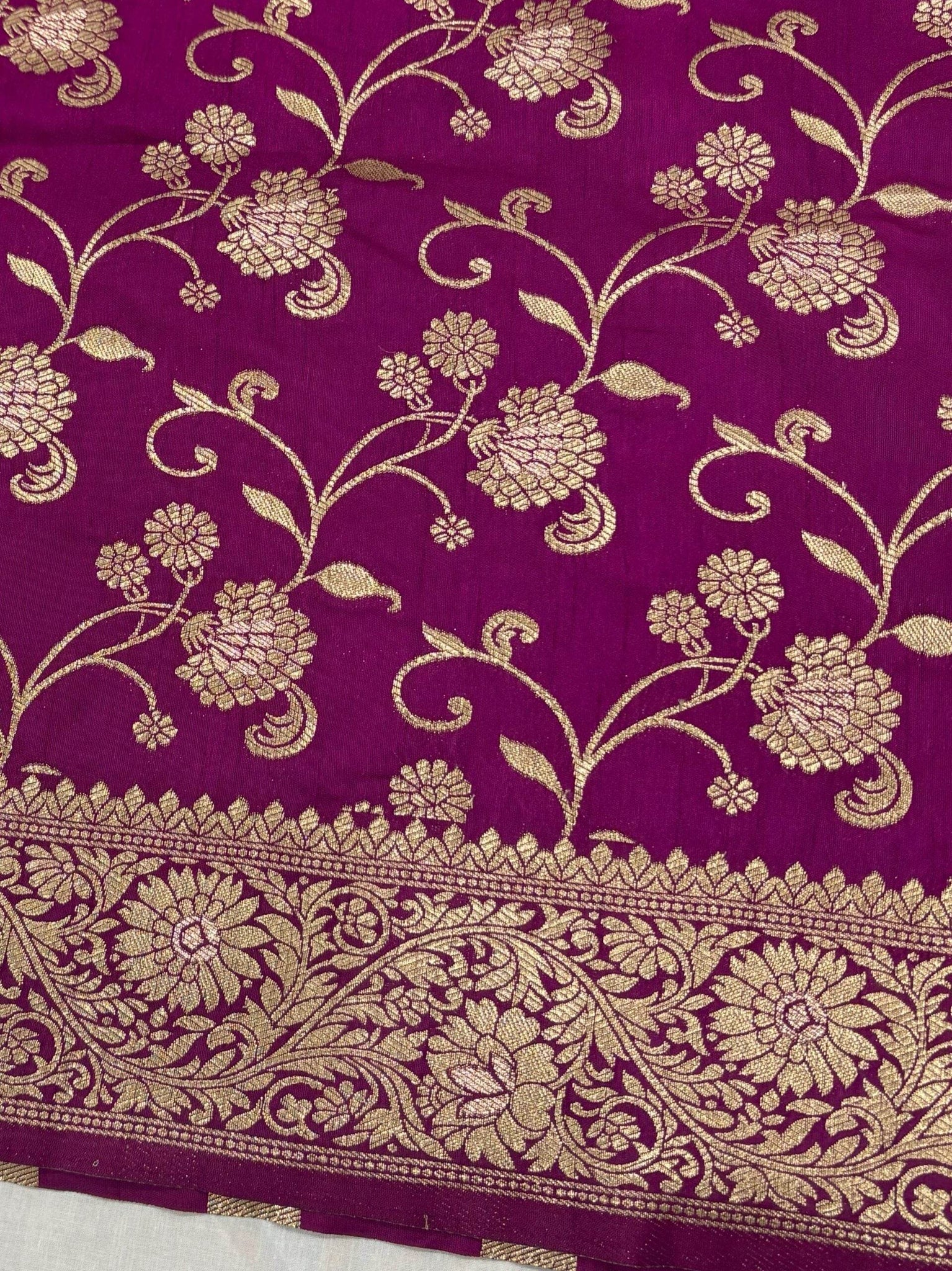 Light Wine Golden Zari Flower Jaal Banarasi Saree - Zohra Silk