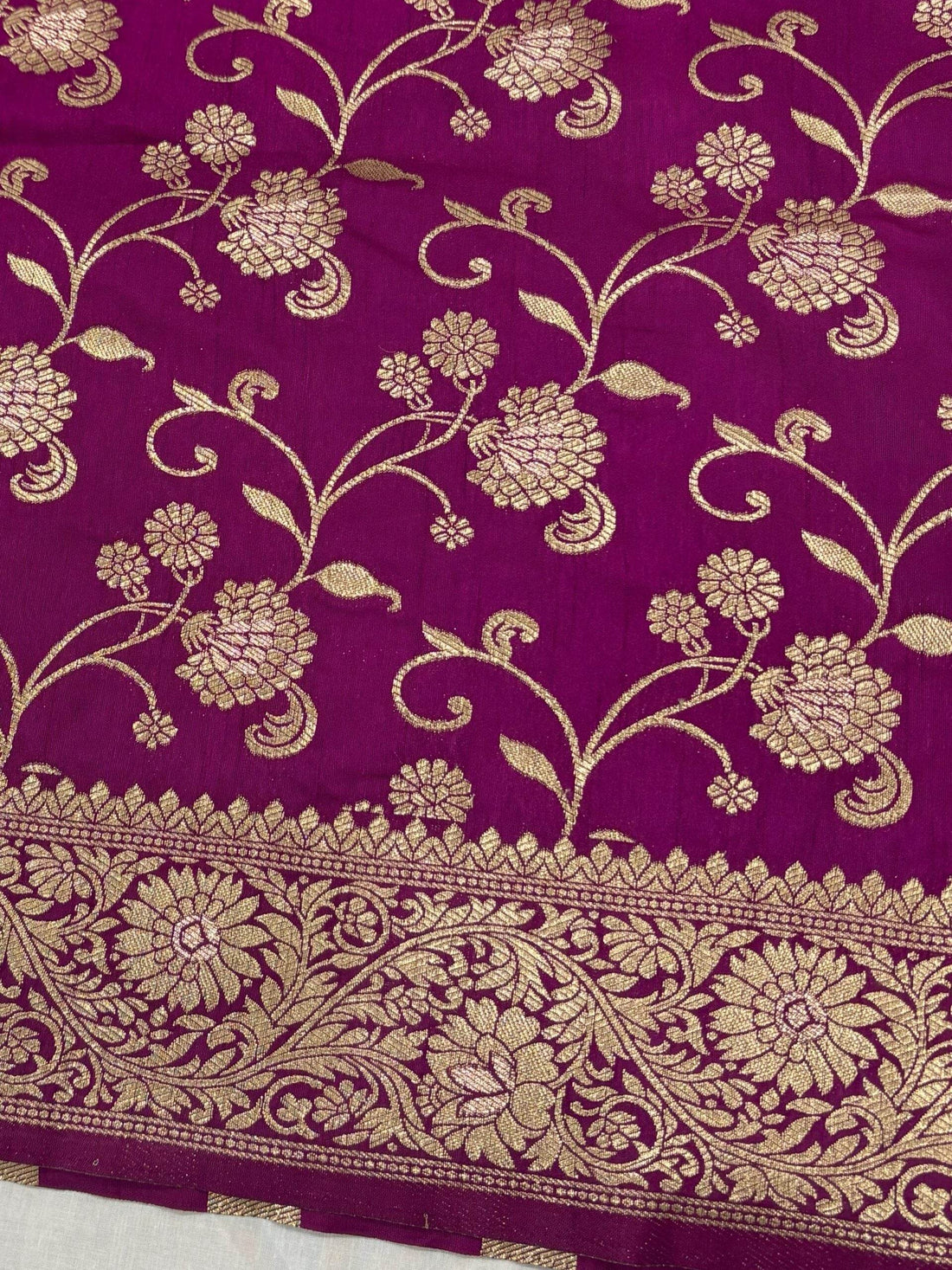 Light Wine Golden Zari Flower Jaal Banarasi Saree - Zohra Silk