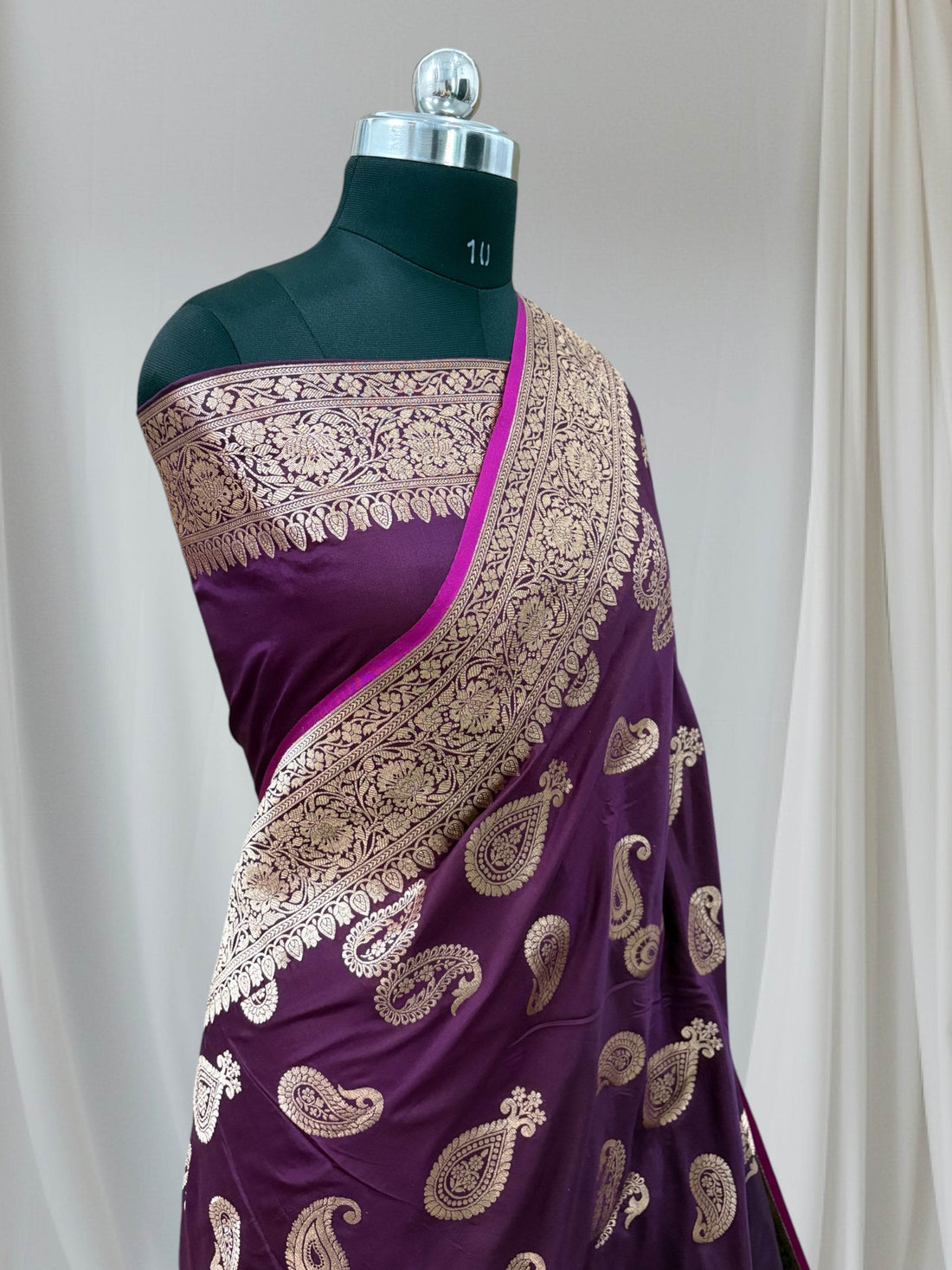 Garnet Kairi Buti Pure Kataan Silk Banarasi Saree - Zohra Silk