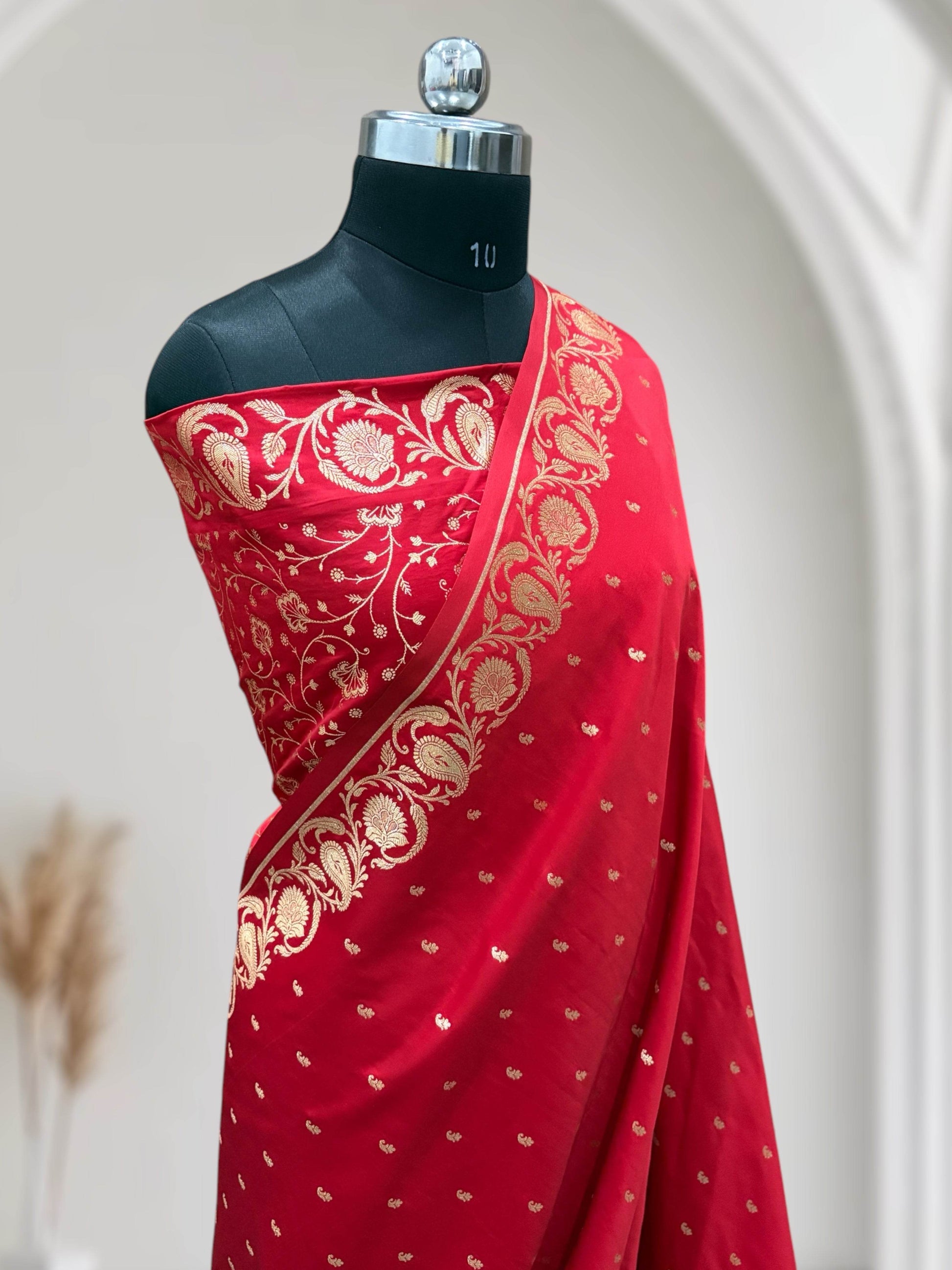 Red Long Kairi Mahru Silk Saree - Zohra Silk
