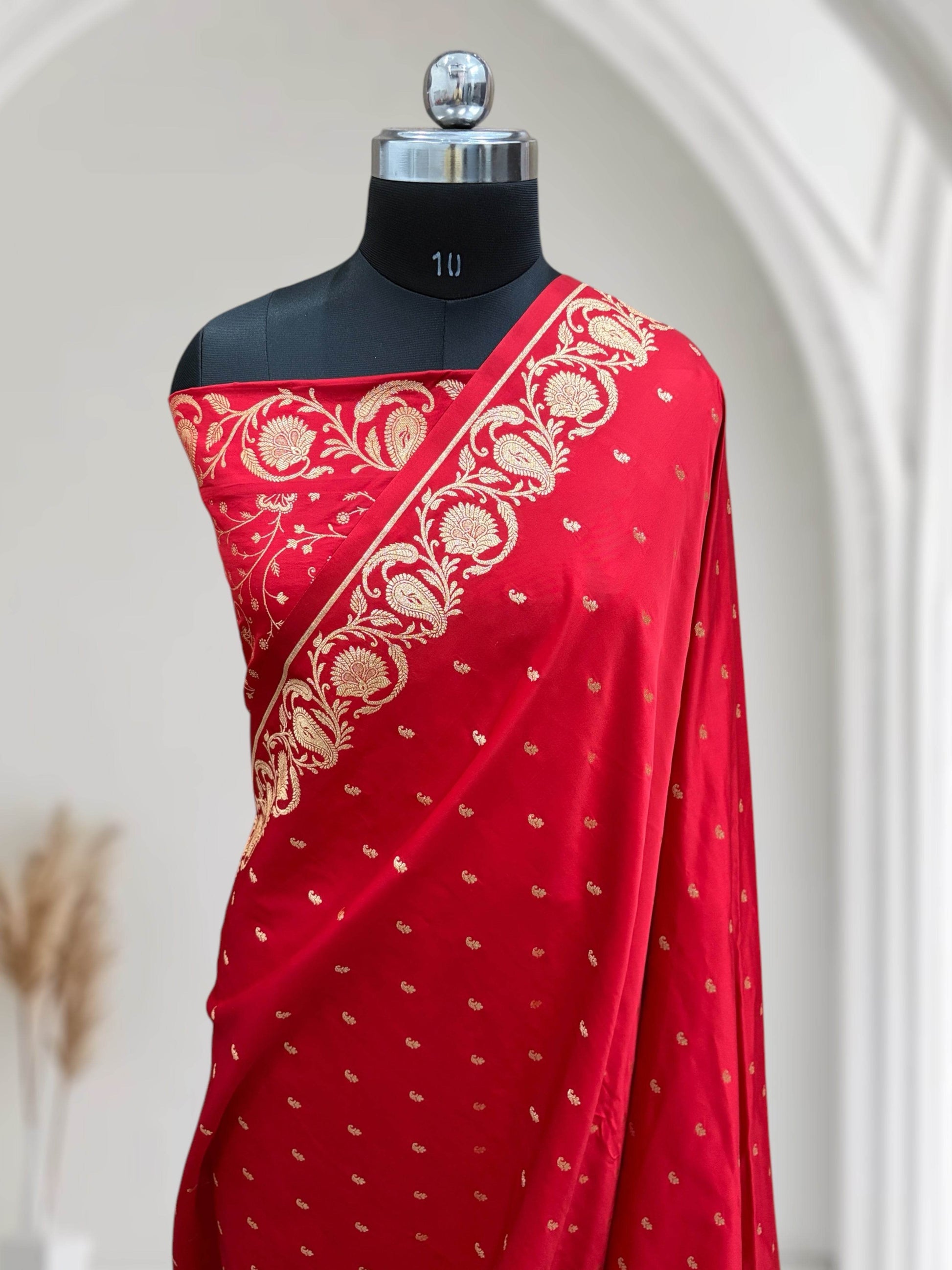 Red Long Kairi Mahru Silk Saree - Zohra Silk