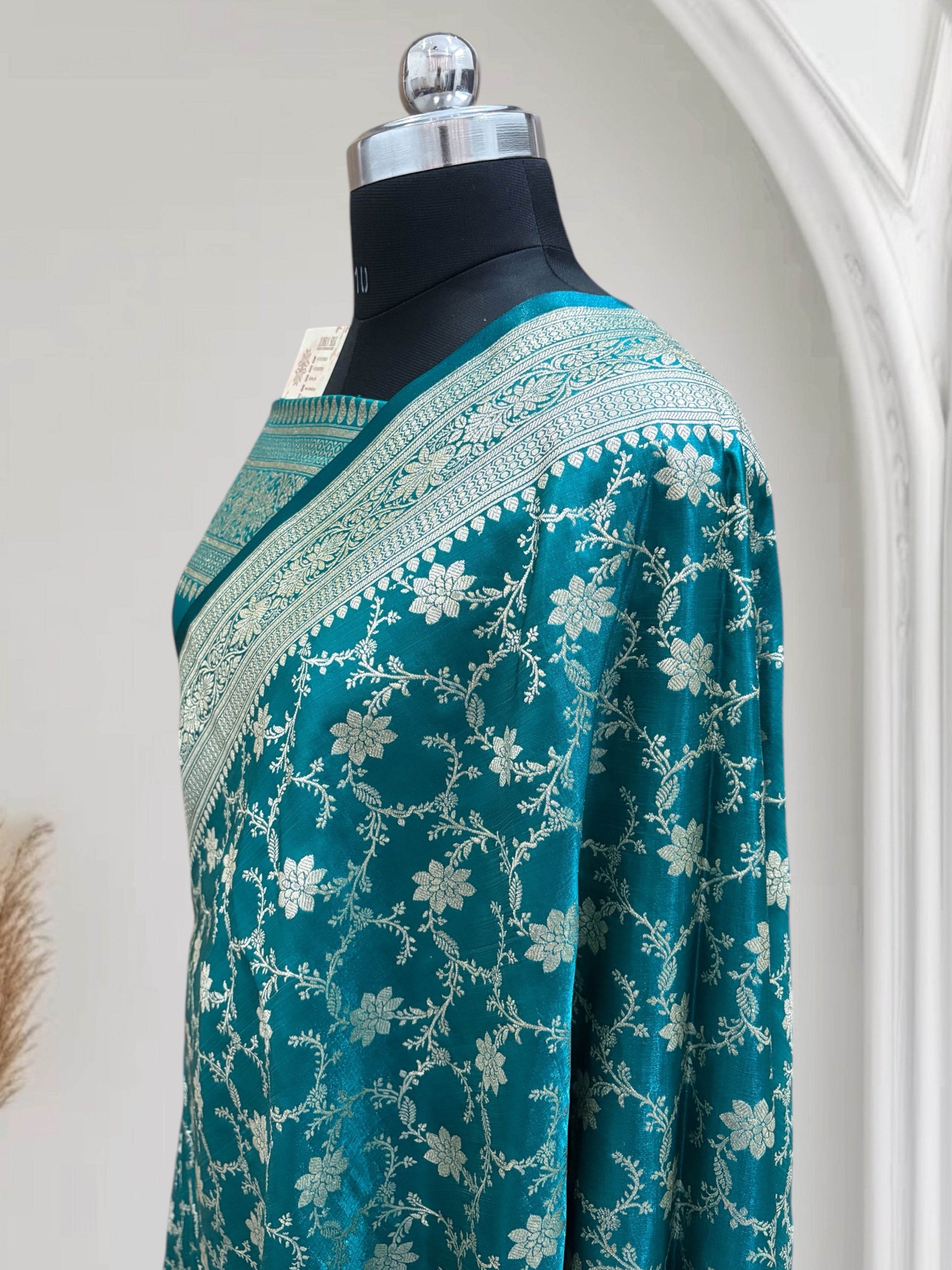 Rama Green Jaal Pattern Satin Silk Saree - Zohra Silk