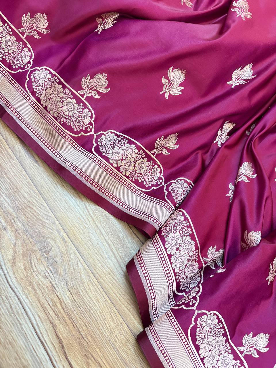 Magenta Dual-Tone Satin Silk Banarasi Saree – Buti Design