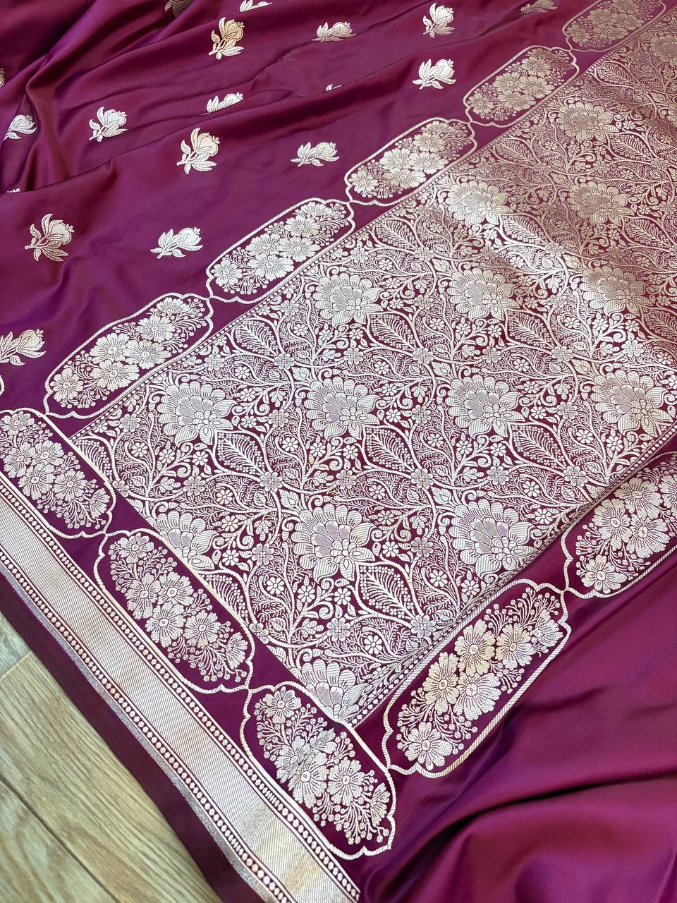 Magenta Dual-Tone Satin Silk Banarasi Saree – Buti Design