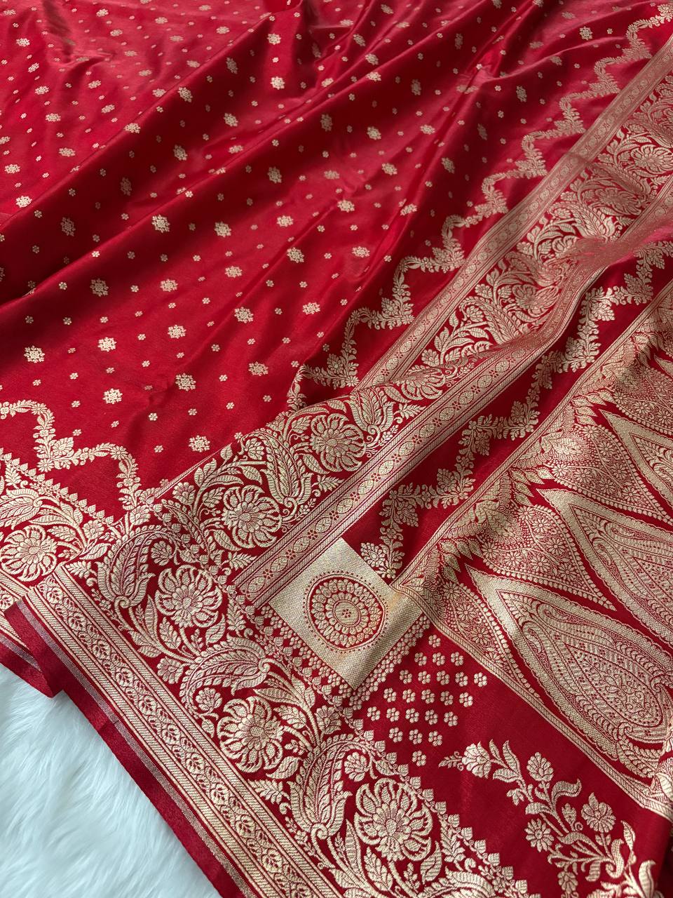 Red Sitara Buti Satin Silk Banarasi Saree