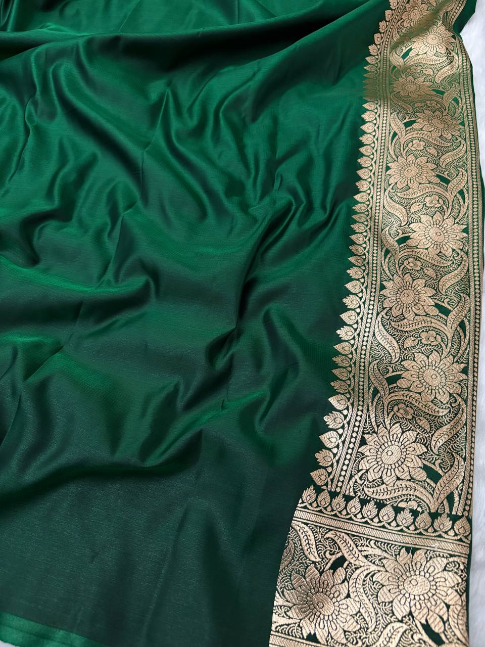 Dark Green Floral Buti Satin Silk Banarasi Saree