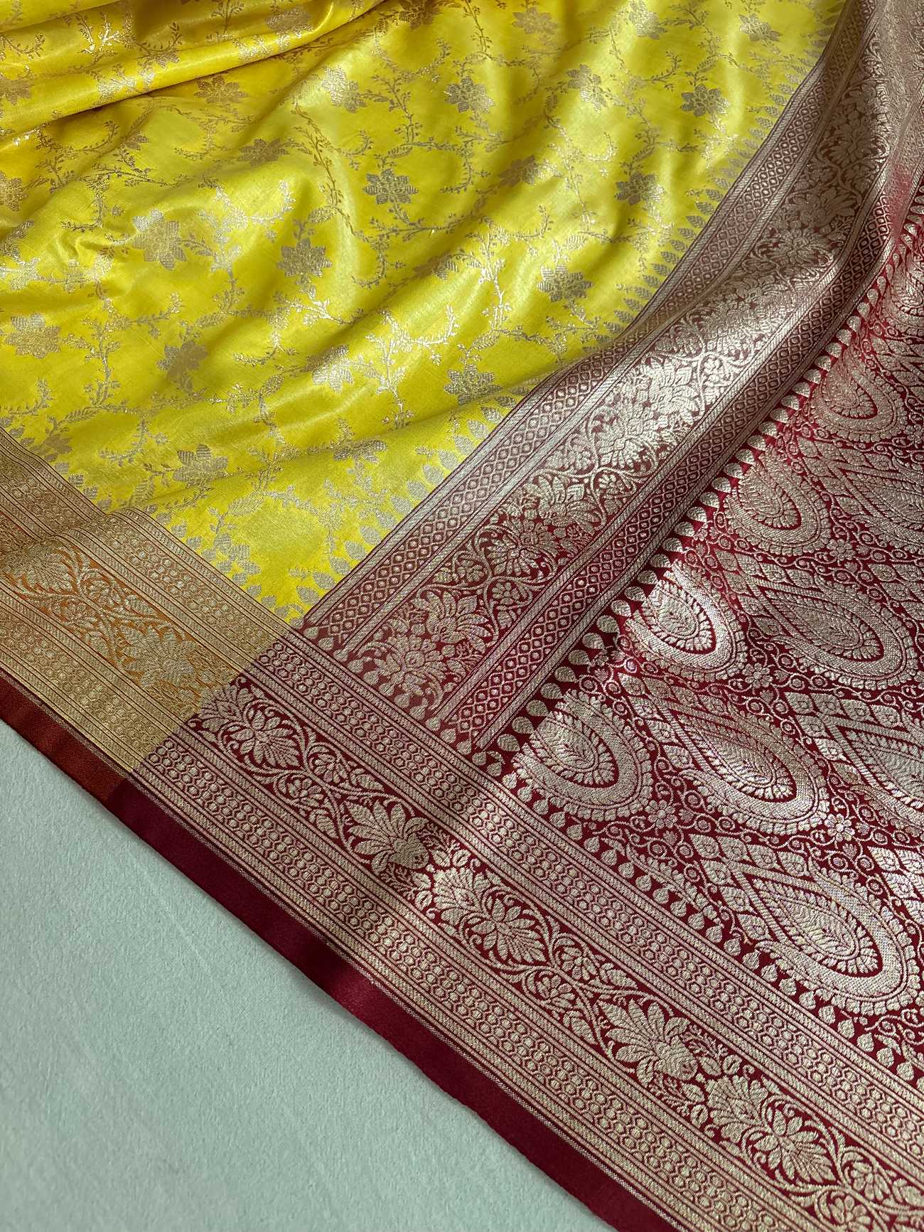 Yellow & Red Satin Silk Banarasi Saree Jaal Pttern
