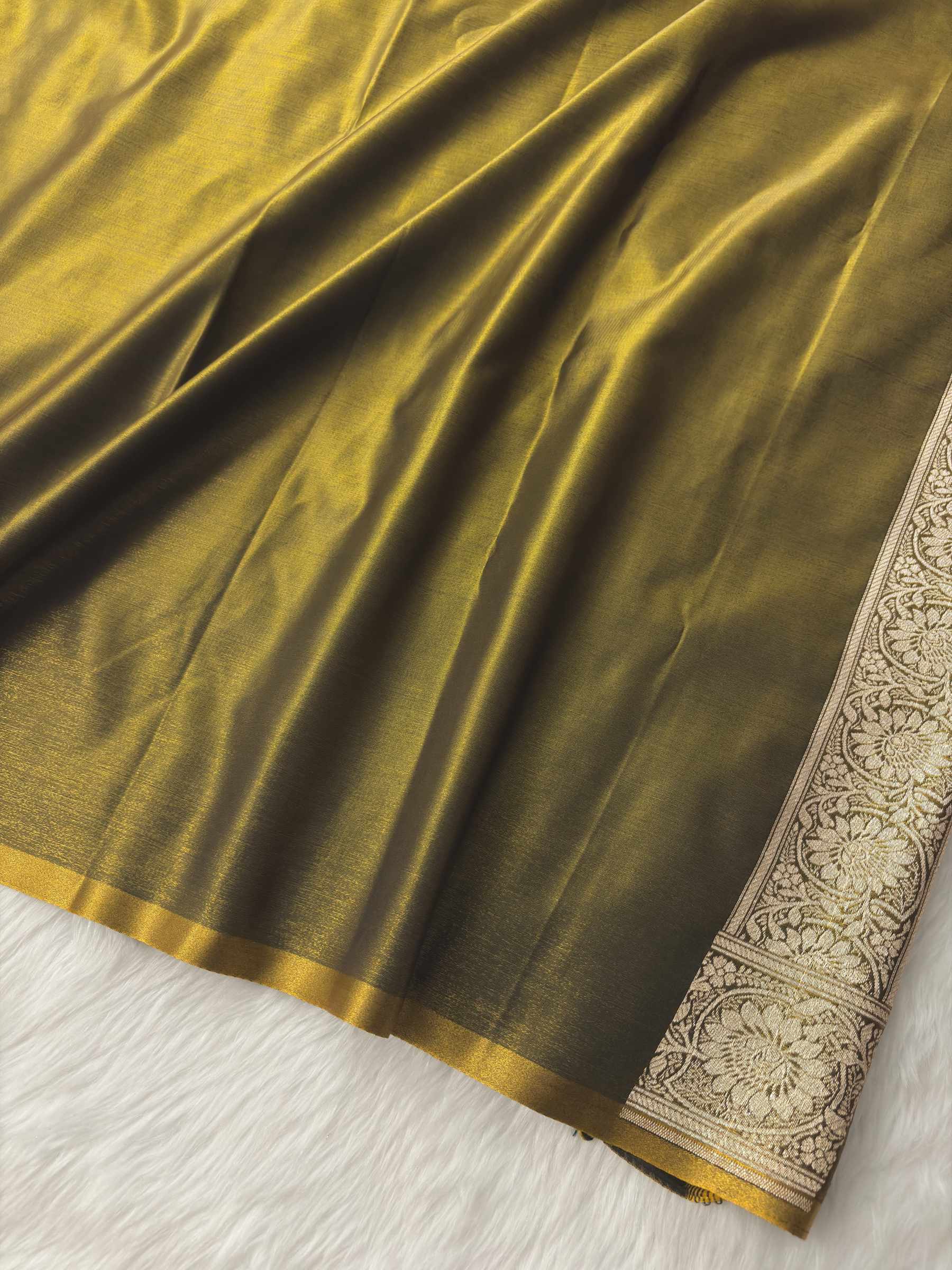 Mehdi Green Satin Silk Banarasi Saree Floral Swarna Latika Jaal