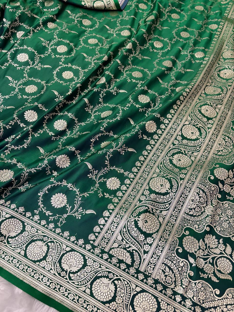 Teal Green Kataan Silk Banarasi Saree – Silver Zari Floral Jaal Pattern