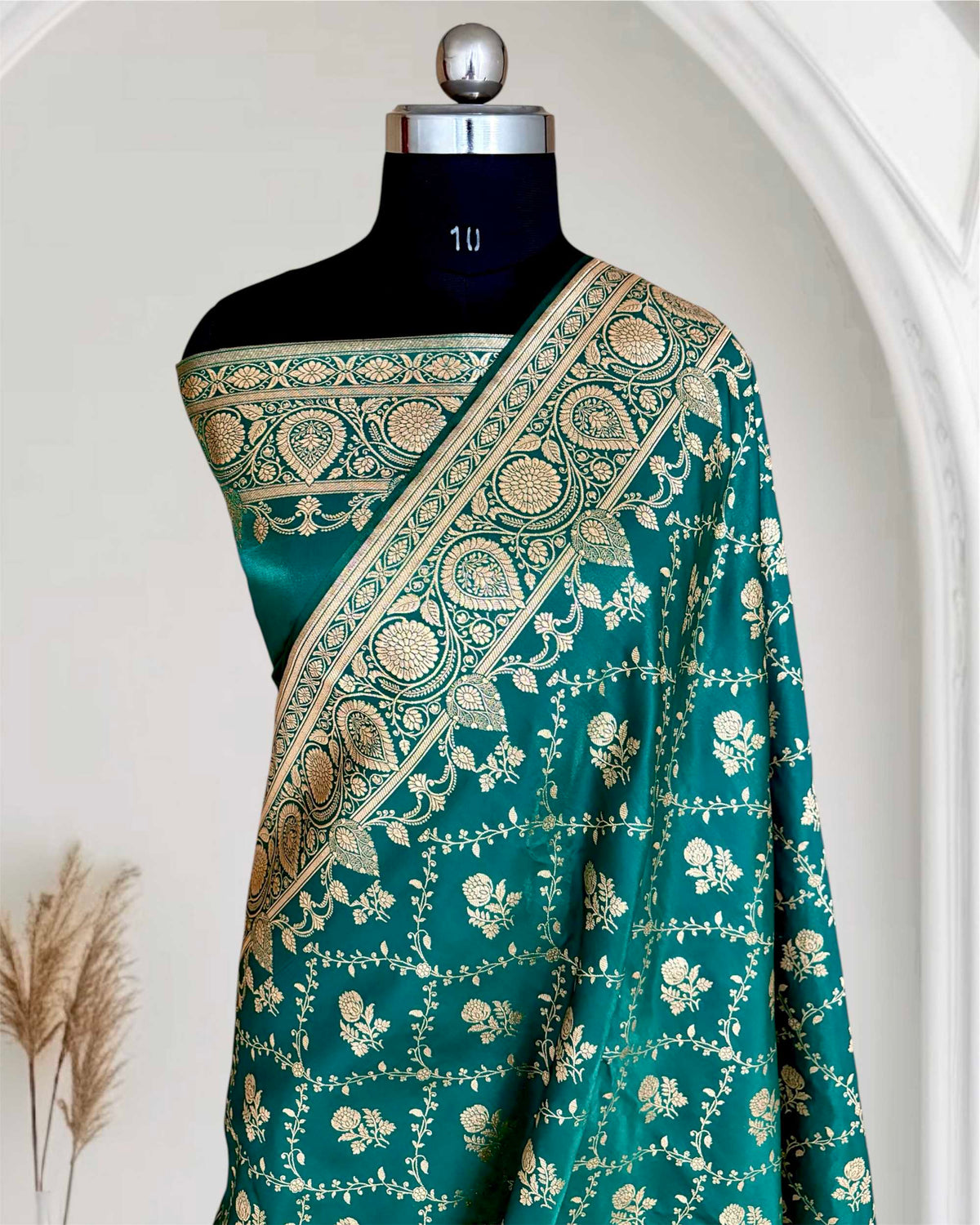 Rama Green Bel Jaal Satin Silk Banarasi Saree