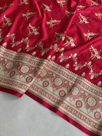 Red Soft Kataan Silk Banarasi Saree Light Gold Work