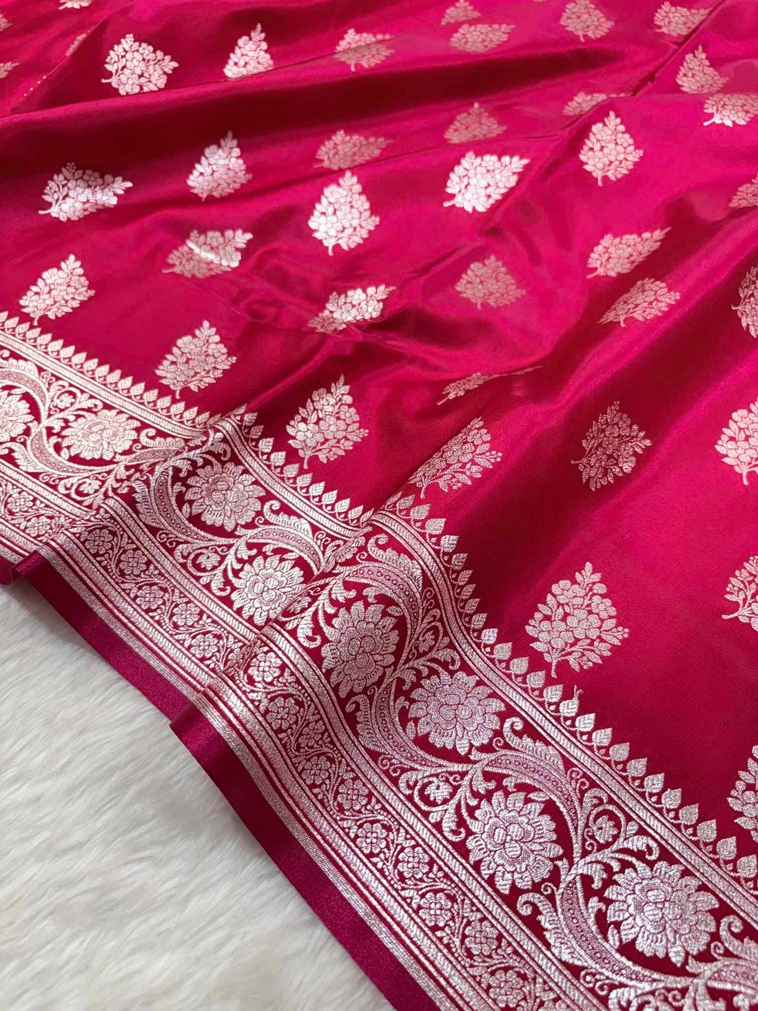 Rani Pink Shaded New Motif Satin Silk Banarasi Saree