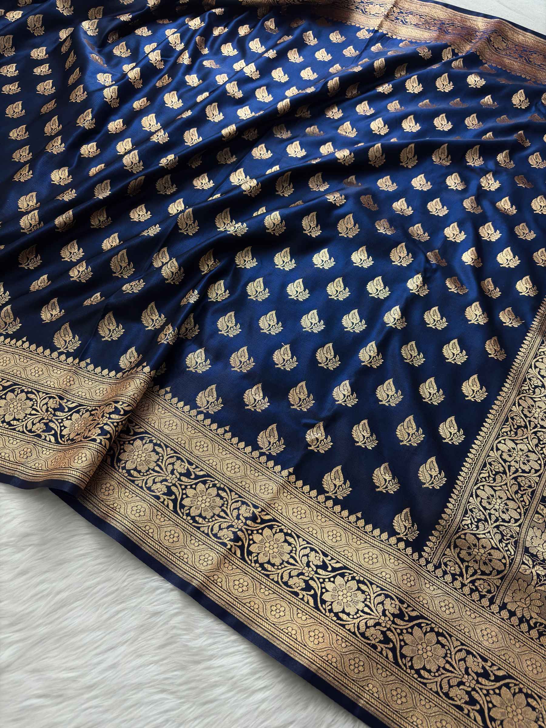 Neavy Blue Motif Satin Silk Banarasi saree