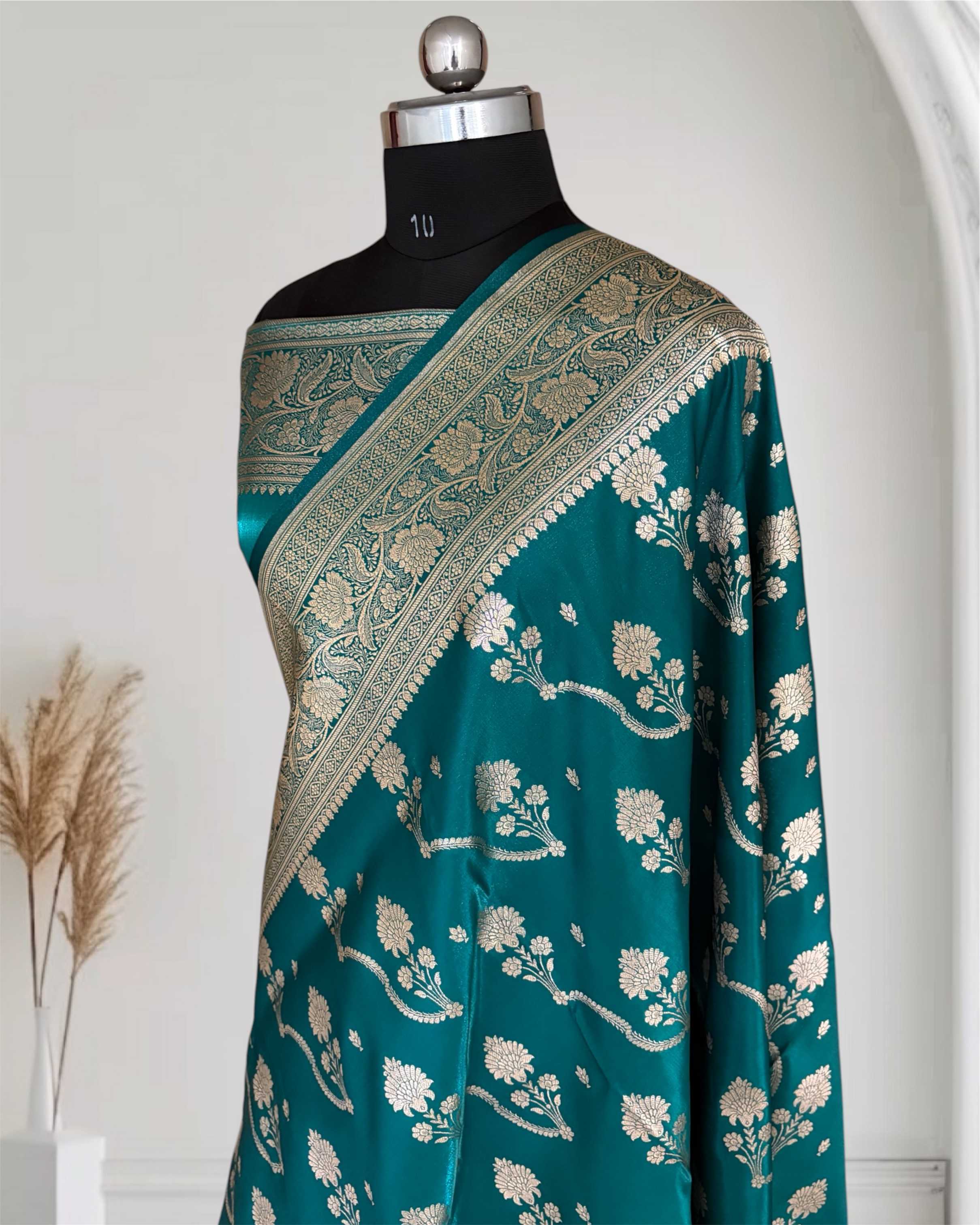 Rama Green Fancy Satin Silk Banarasi Saree – Tircha Jaal